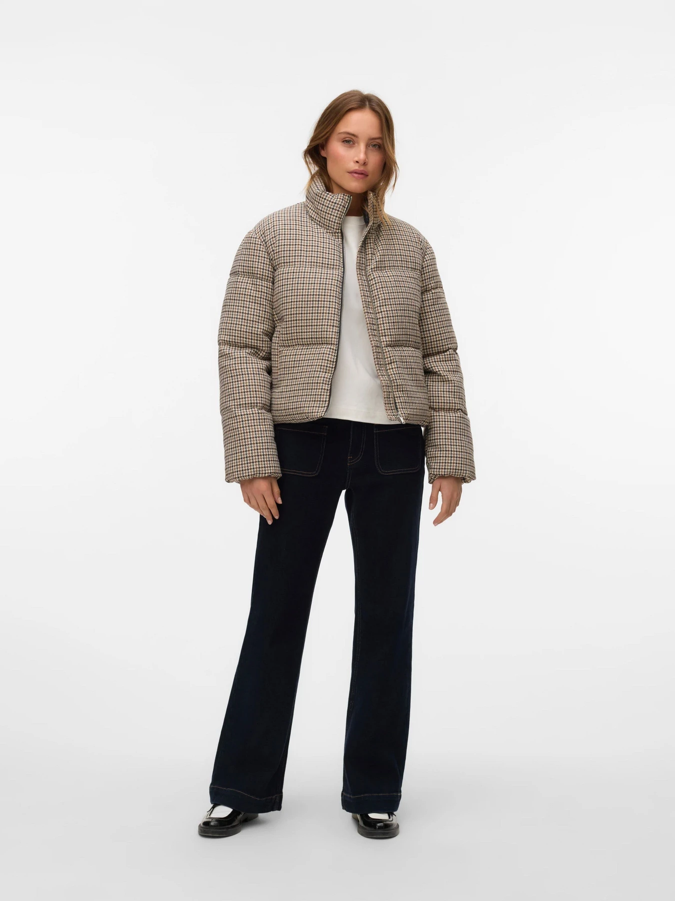 Куртки та дублянки Vero Moda LYON SHORT JACKET модель 10334968_Emperador Фото