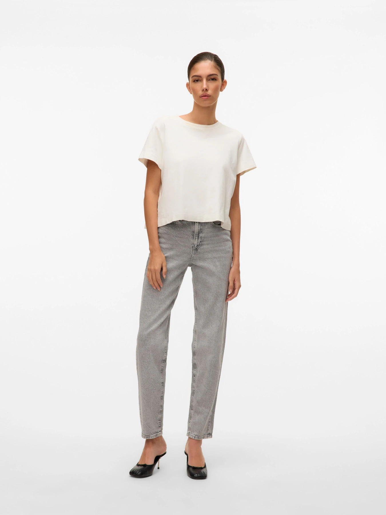 Джинси Vero Moda TESSA HR MOM JEANS RA207 GA модель 10308860_Light Grey Denim Фото