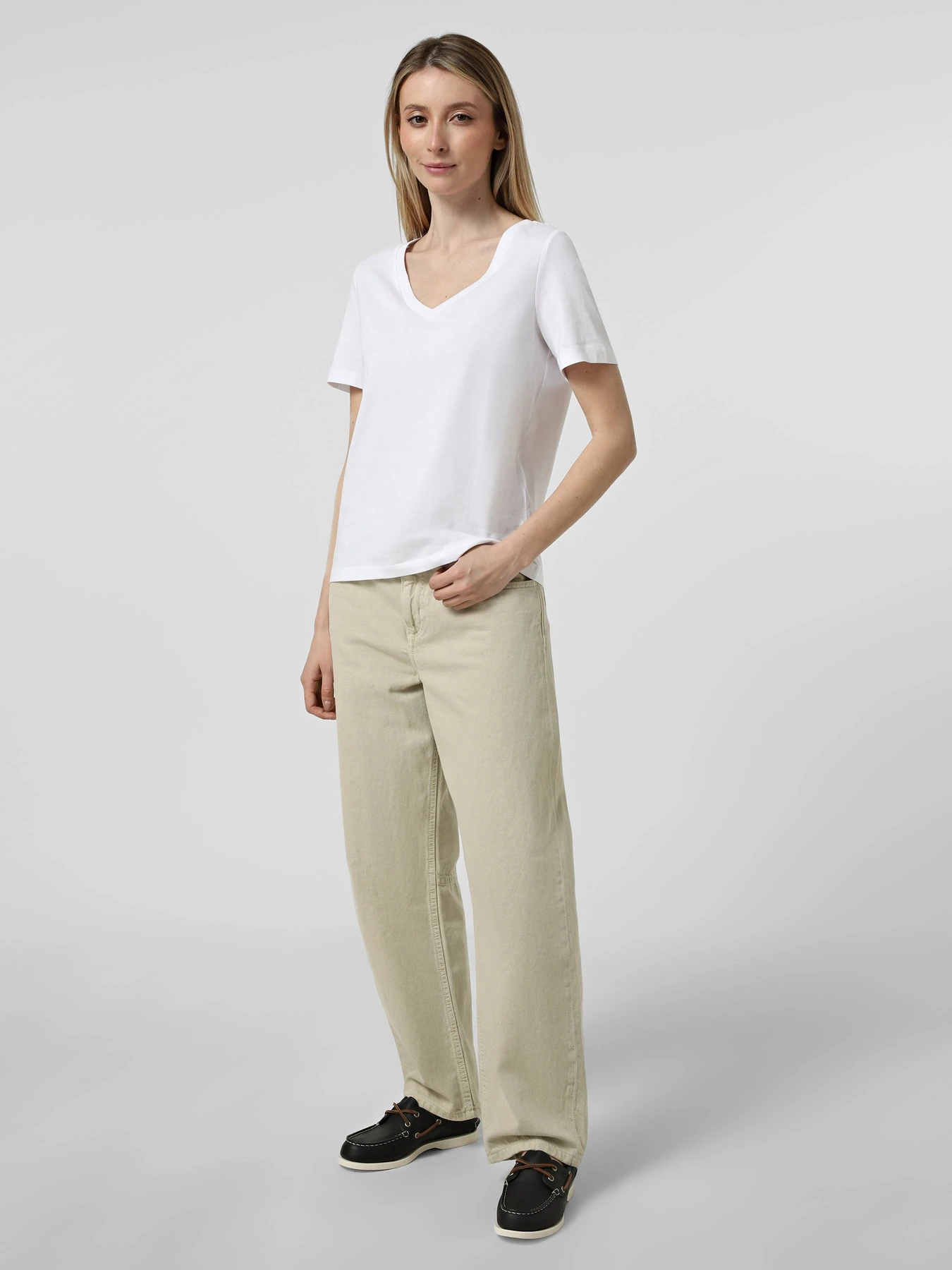 Футболки і поло Vero Moda PAULINA SS V-NECK T-SHIRT модель 10342926_Bright White Футболки і поло Vero Moda PAULINA SS V-NECK T-SHIRT модель 10342926_Bright White Фото