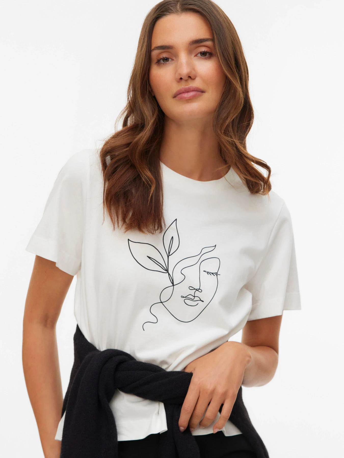 Футболки и поло Vero Moda THEA METTE SS TOP модель 10346290_Snow White LEAF LADY Футболки и поло Vero Moda THEA METTE SS TOP модель 10346290_Snow White LEAF LADY Фото
