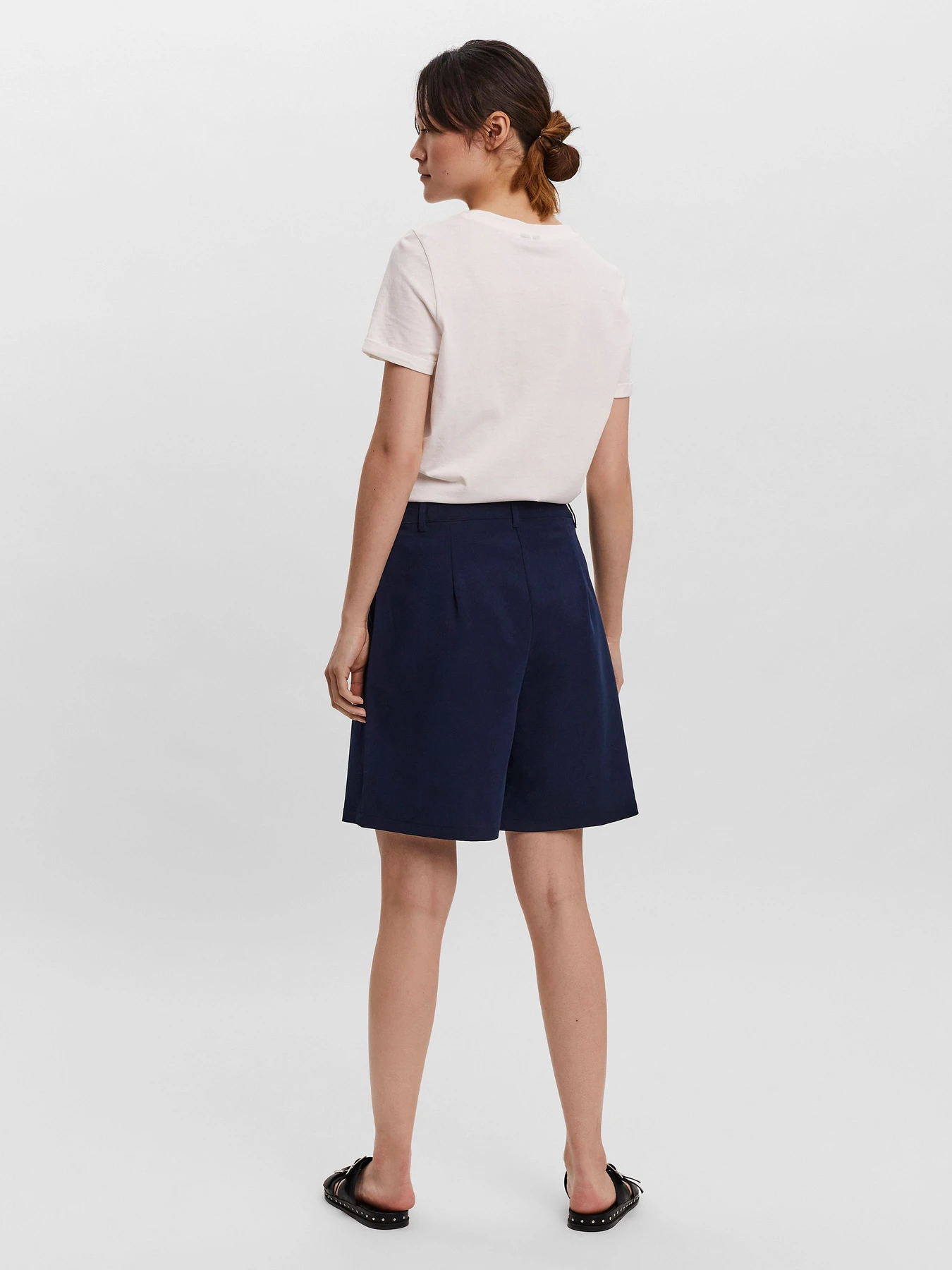 Шорты Vero Moda ZELDA HW LOOSE SHORTS модель 10259210_Navy Blazer Фото