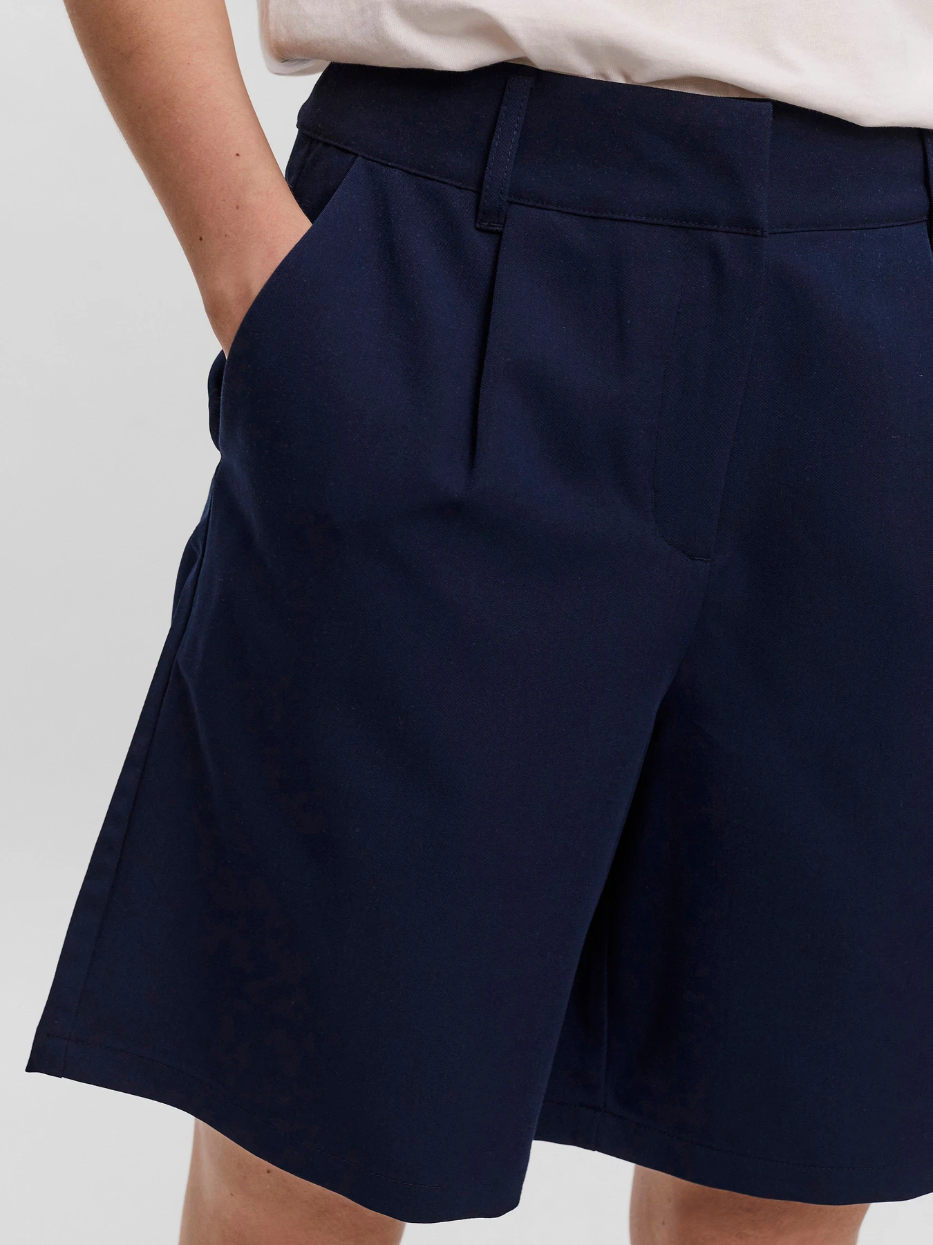 Шорты Vero Moda ZELDA HW LOOSE SHORTS модель 10259210_Navy Blazer Фото