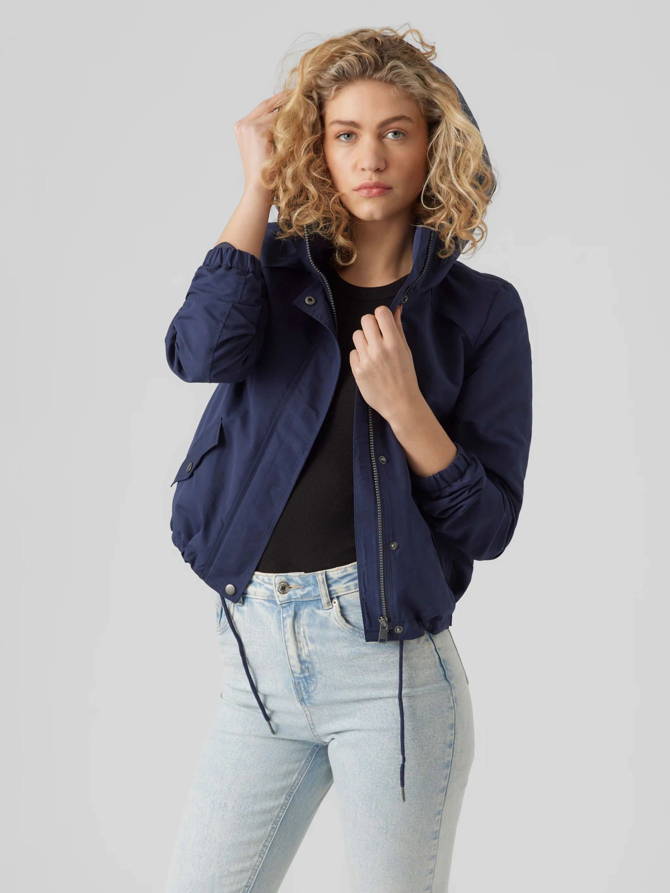 Куртки и дубленки Vero Moda ZOA SHORT PARKA модель 10278214_Navy Blazer Куртки и дубленки Vero Moda ZOA SHORT PARKA модель 10278214_Navy Blazer Фото
