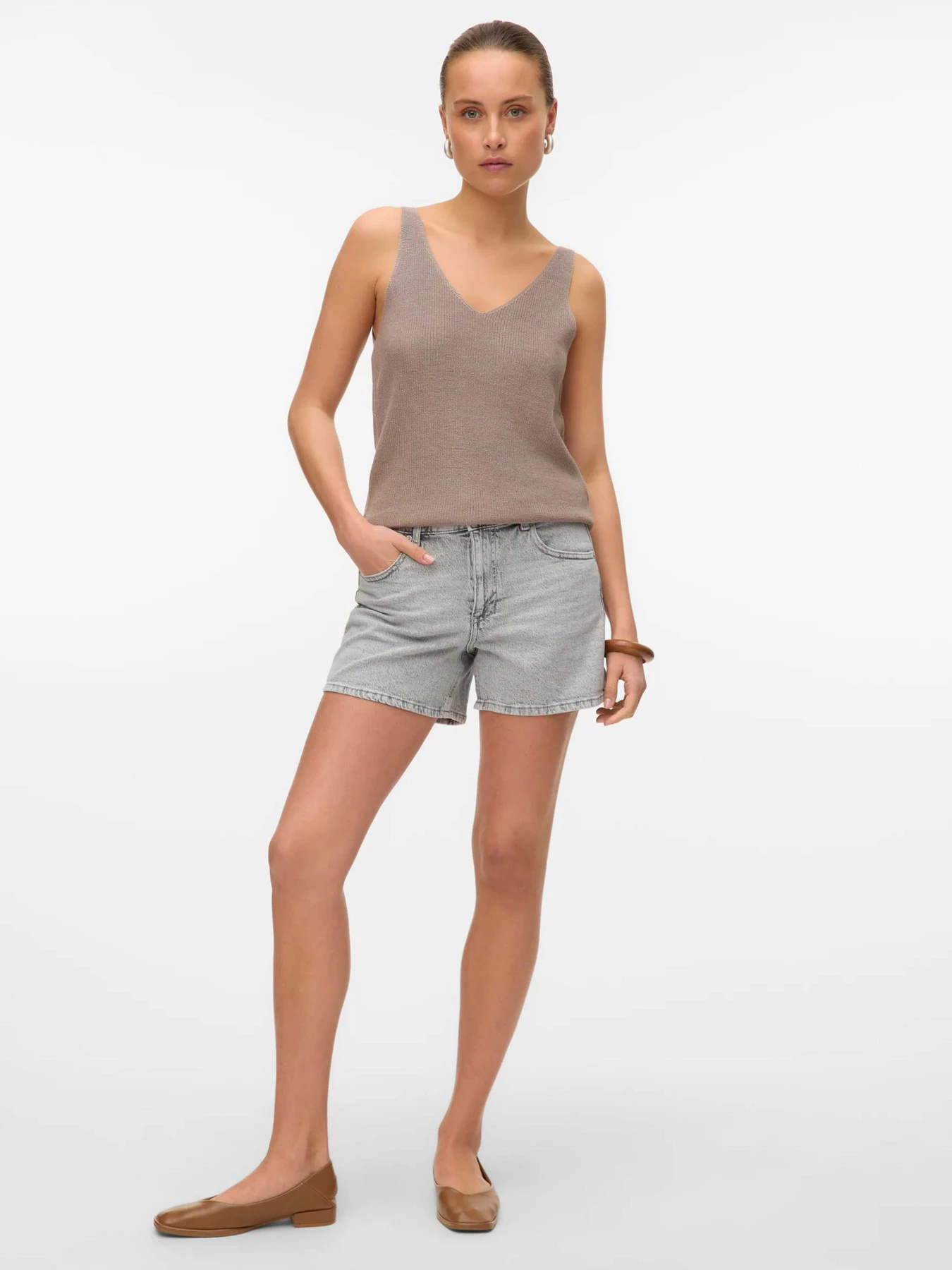 Футболки і поло Vero Moda NEWLEX SUN SL TOP модель 10281877_Moon Rock Футболки і поло Vero Moda NEWLEX SUN SL TOP модель 10281877_Moon Rock Фото