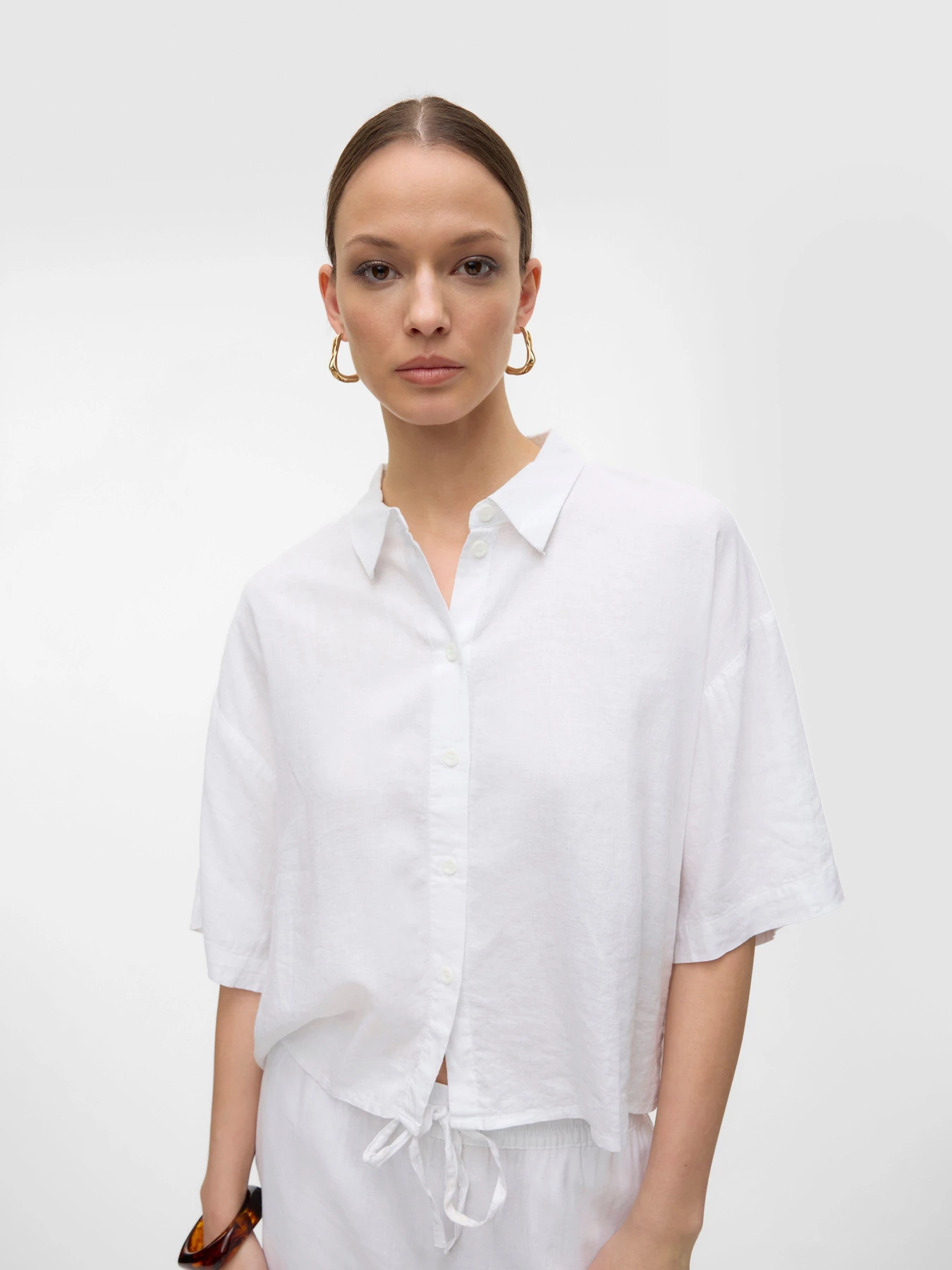 Сорочки Vero Moda LINN 2/4 SHORT SHIRT модель 10306820_Snow White Фото