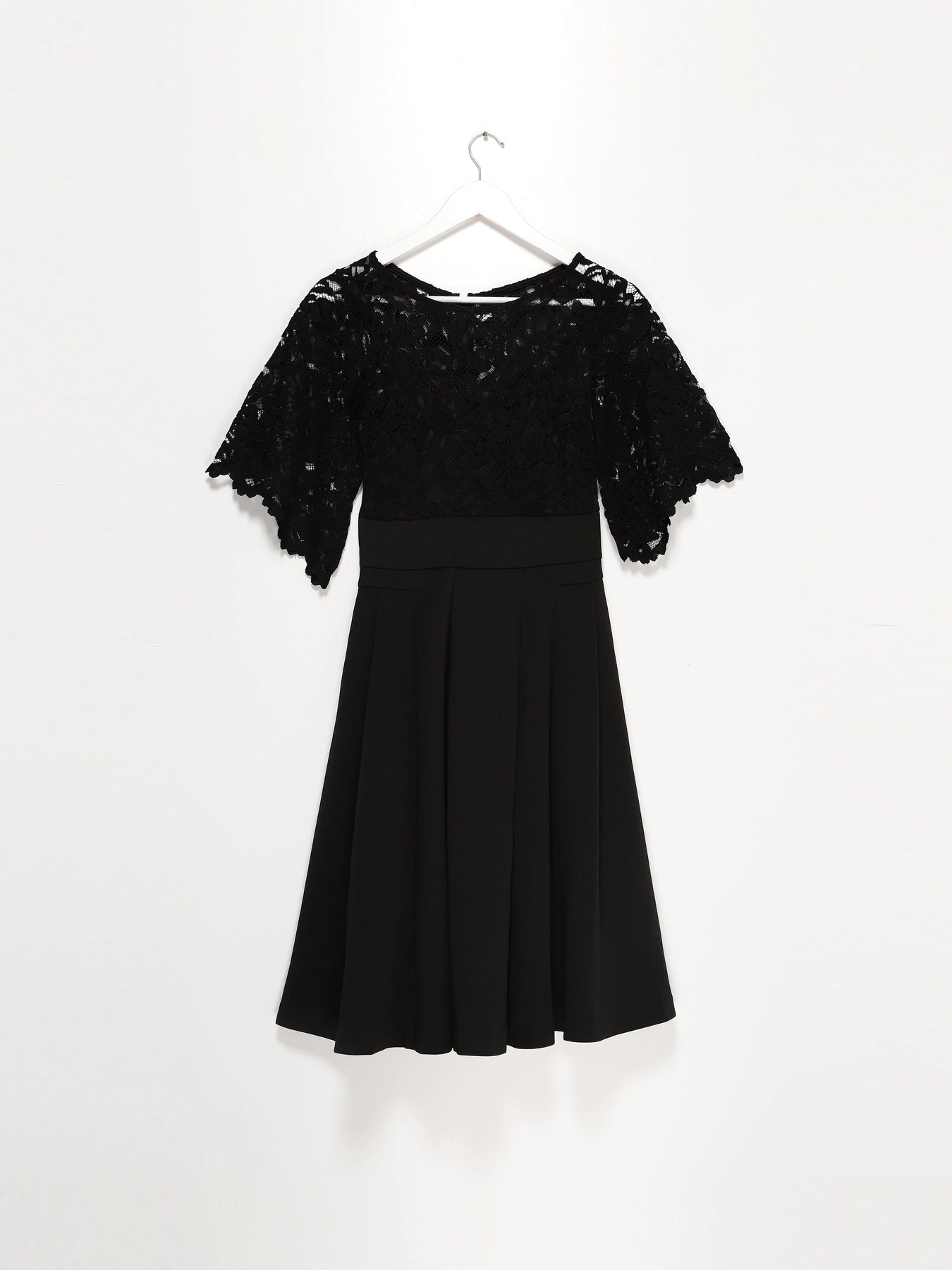 Платья Vero Moda модель 316461507010_чорний Платья Vero Moda модель 316461507010_чорний Фото