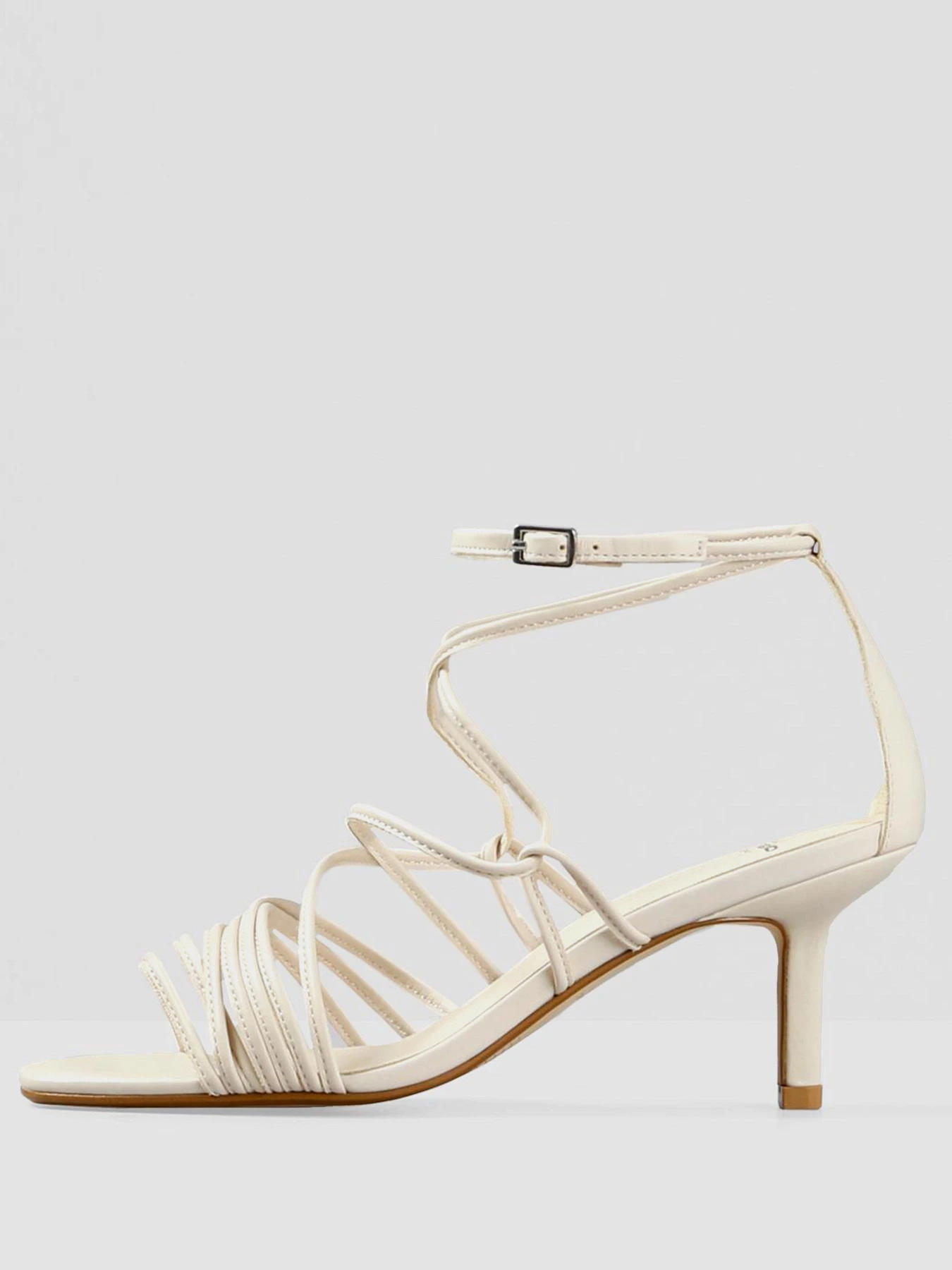 Босоножки VAGABOND Amanda модель 4905-001-02 Босоножки VAGABOND Amanda модель 4905-001-02 Фото