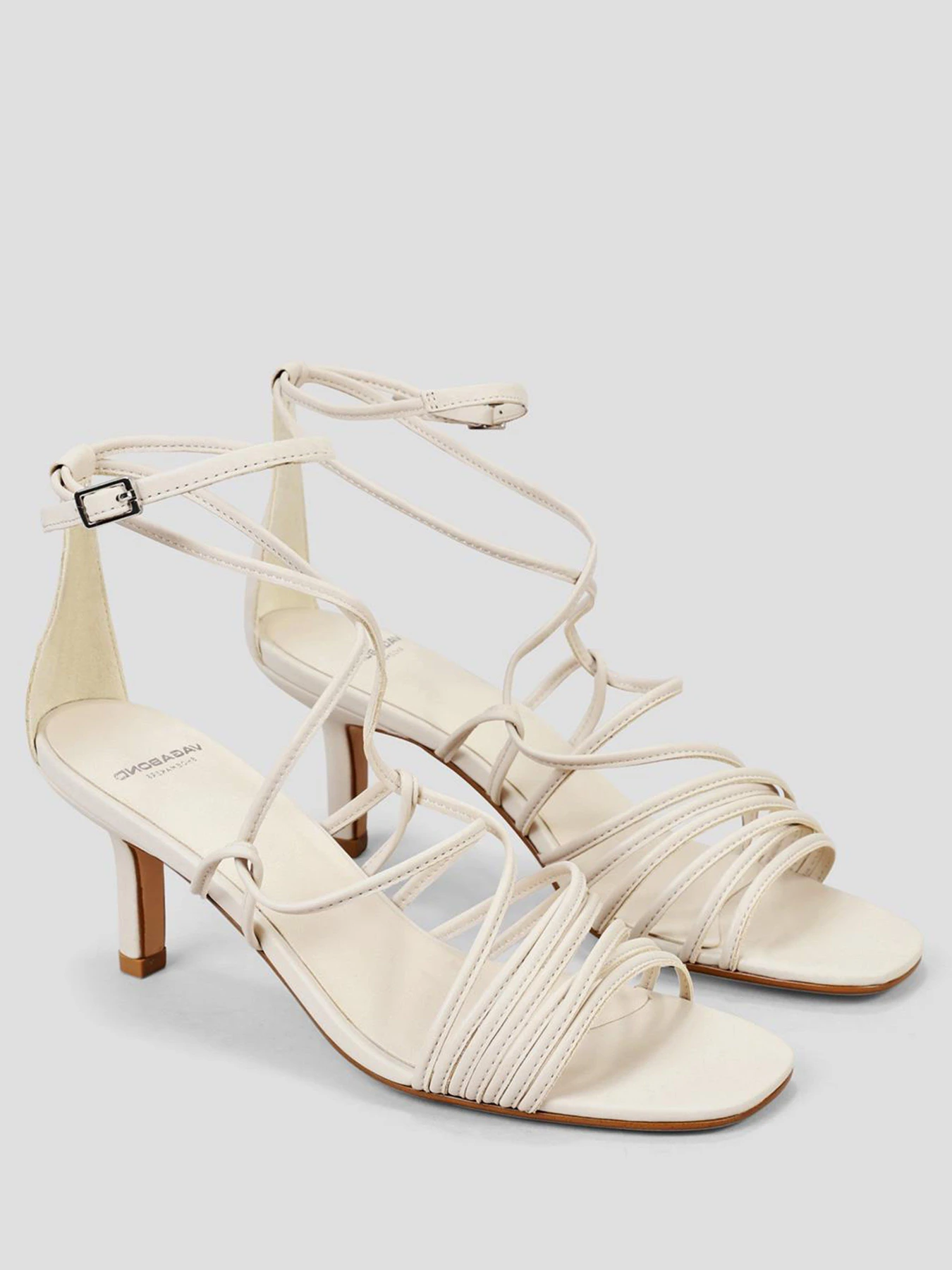 Босоножки VAGABOND Amanda модель 4905-001-02 Босоножки VAGABOND Amanda модель 4905-001-02 Фото