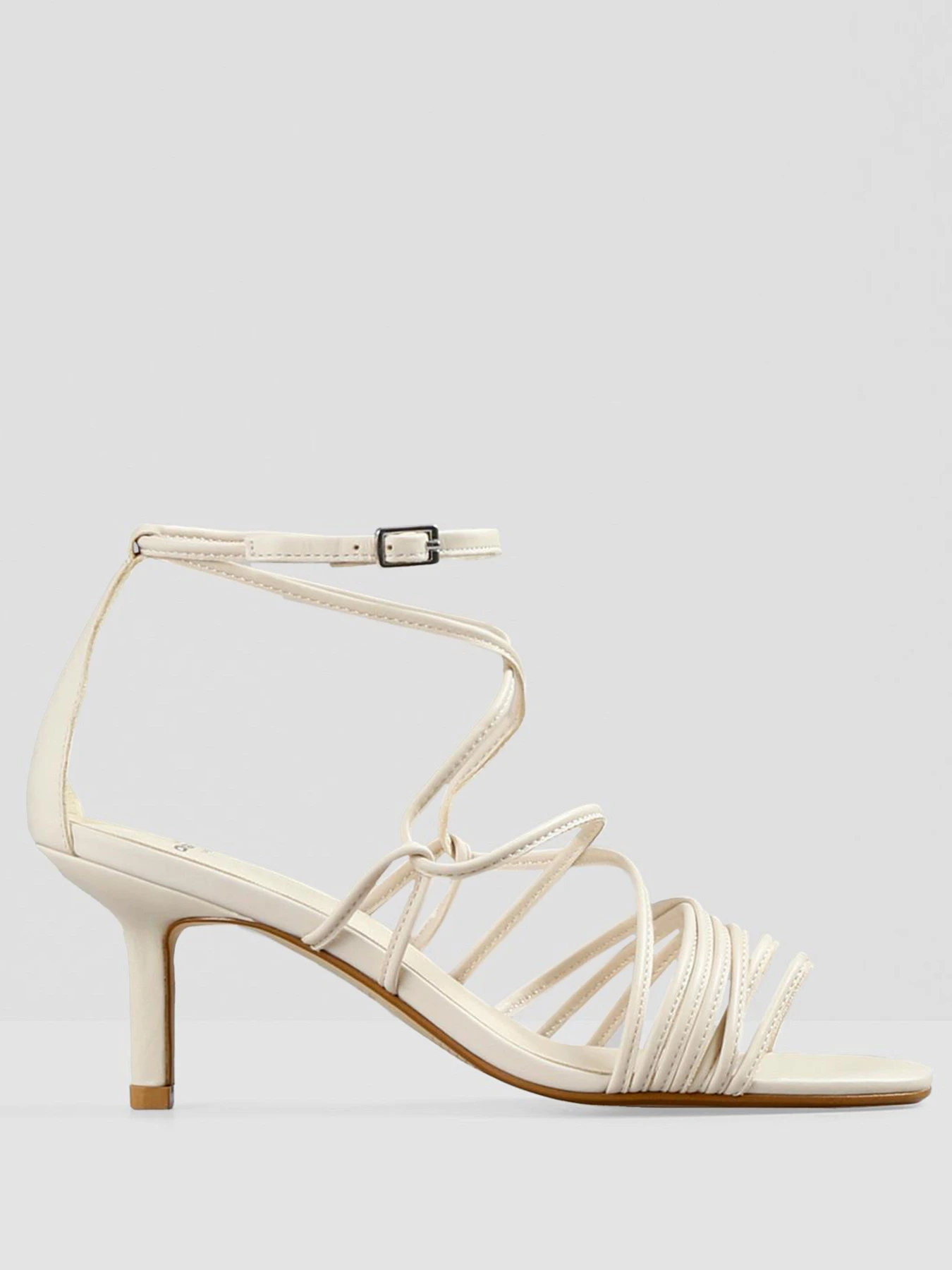 Босоножки VAGABOND Amanda модель 4905-001-02 Босоножки VAGABOND Amanda модель 4905-001-02 Фото