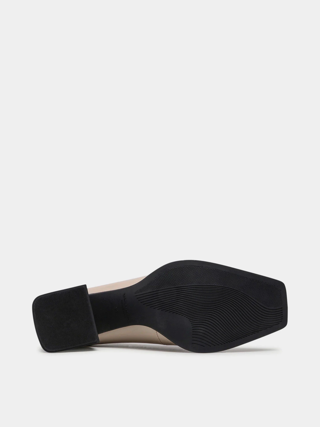 Туфлі та лофери VAGABOND Hedda Pumps модель 5303-101-02 Туфлі та лофери VAGABOND Hedda Pumps модель 5303-101-02 Фото