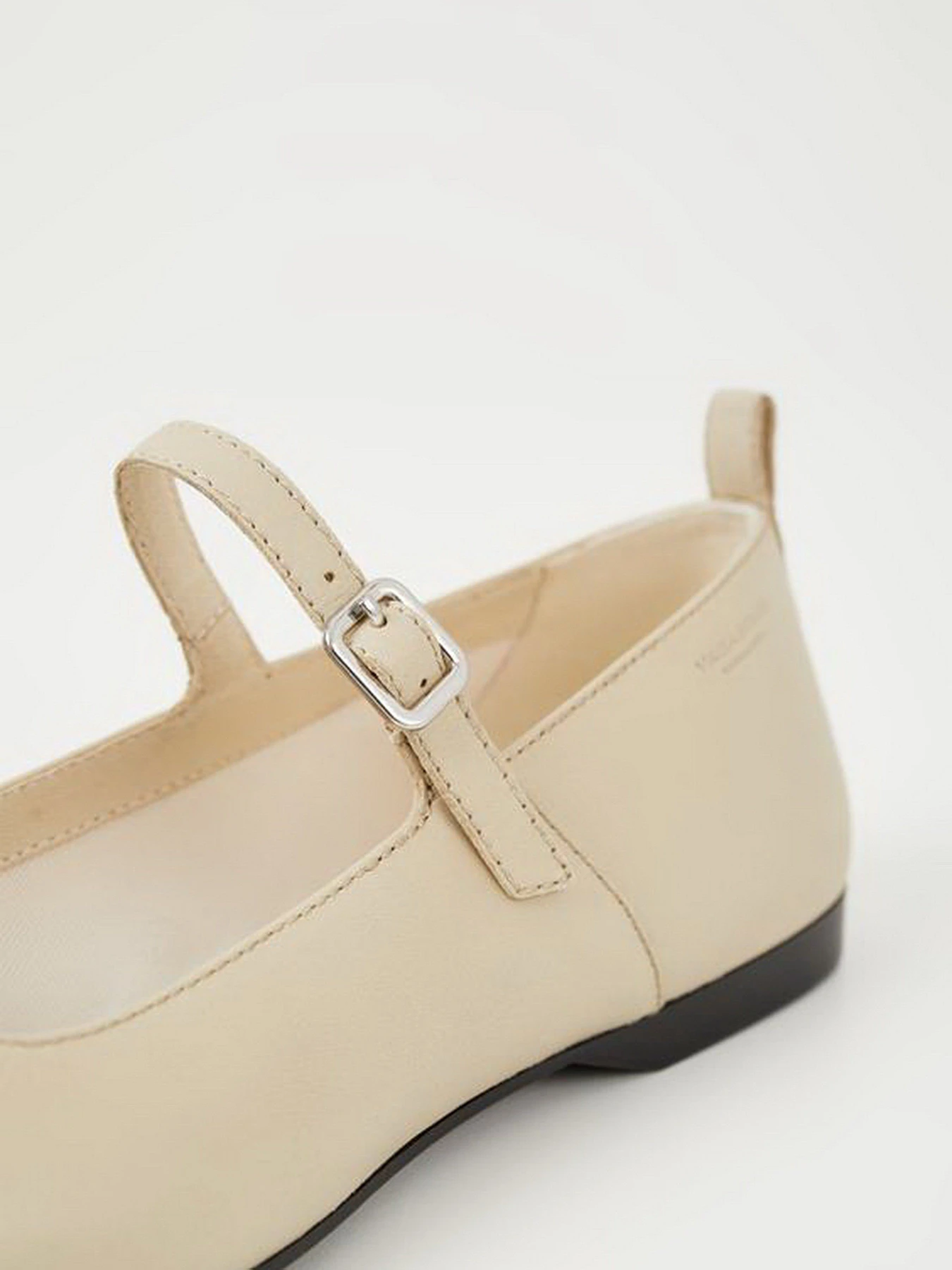 Туфли и лоферы VAGABOND Delia модель 5307-401-32 Туфли и лоферы VAGABOND Delia модель 5307-401-32 Фото