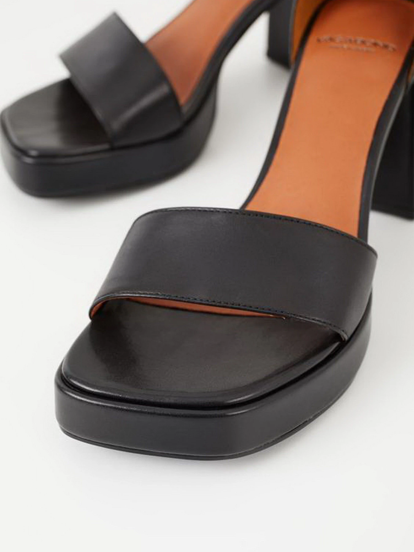 Босоножки VAGABOND Fiona модель 5515-001-20 Босоножки VAGABOND Fiona модель 5515-001-20 Фото