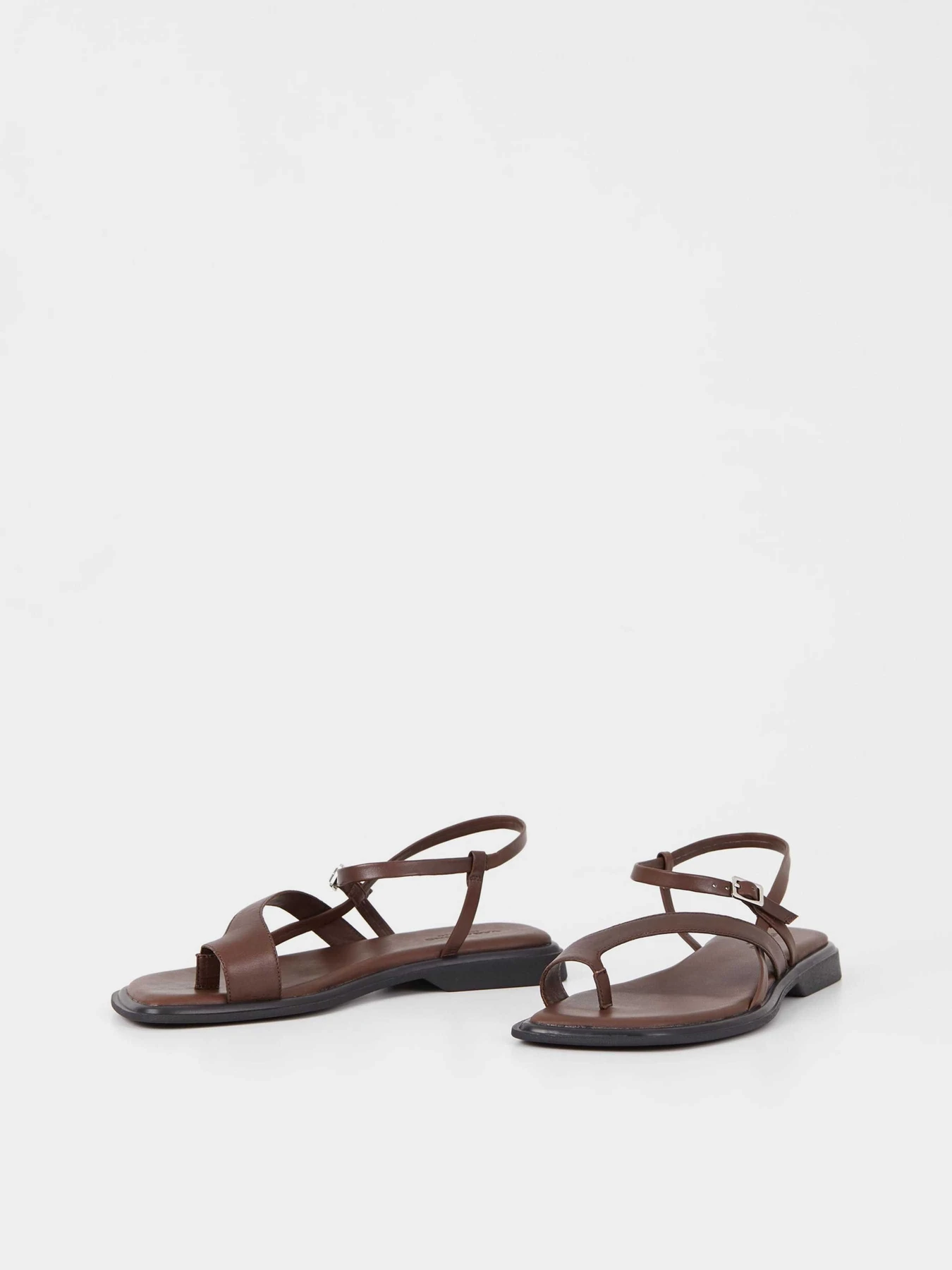 Сандалии VAGABOND Izzy модель 5513-001-35 Сандалии VAGABOND Izzy модель 5513-001-35 Фото