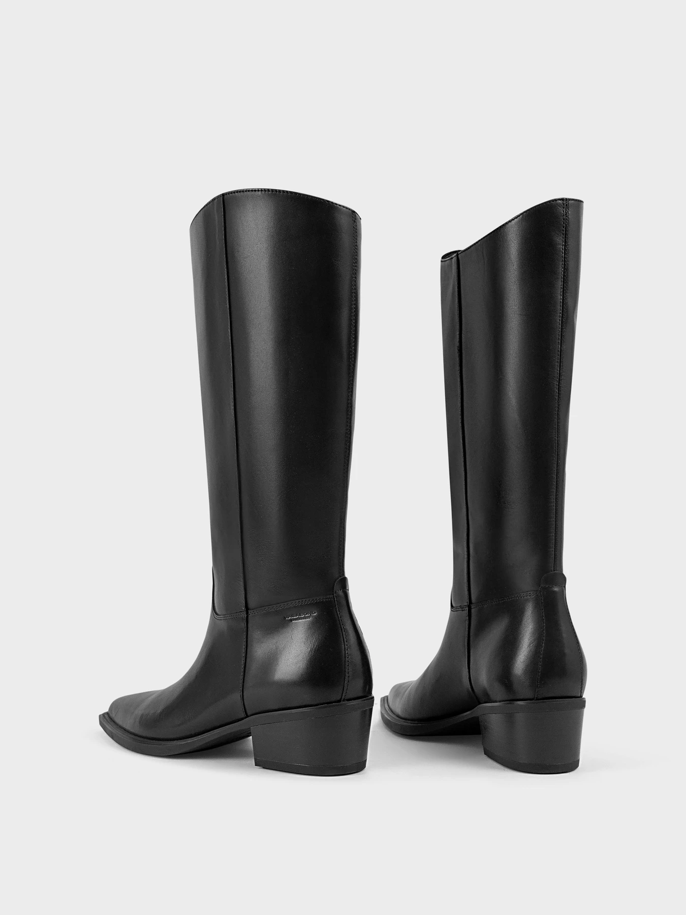 Ботинки и сапоги VAGABOND Kelsey модель 5810-001-20 Ботинки и сапоги VAGABOND Kelsey модель 5810-001-20 Фото