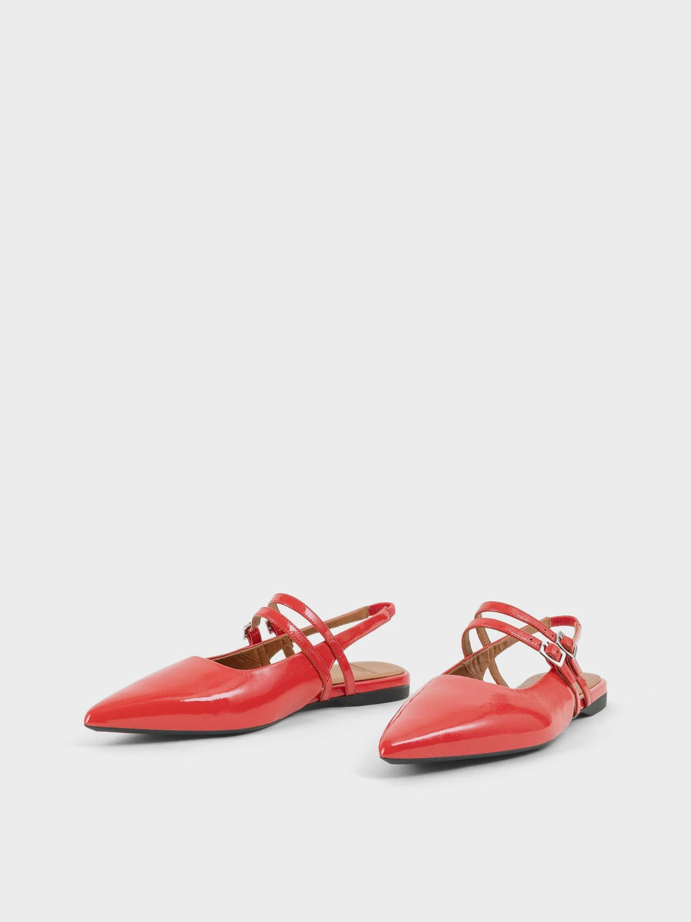 Туфли и лоферы VAGABOND Hermine модель 5733-260-76 Туфли и лоферы VAGABOND Hermine модель 5733-260-76 Фото