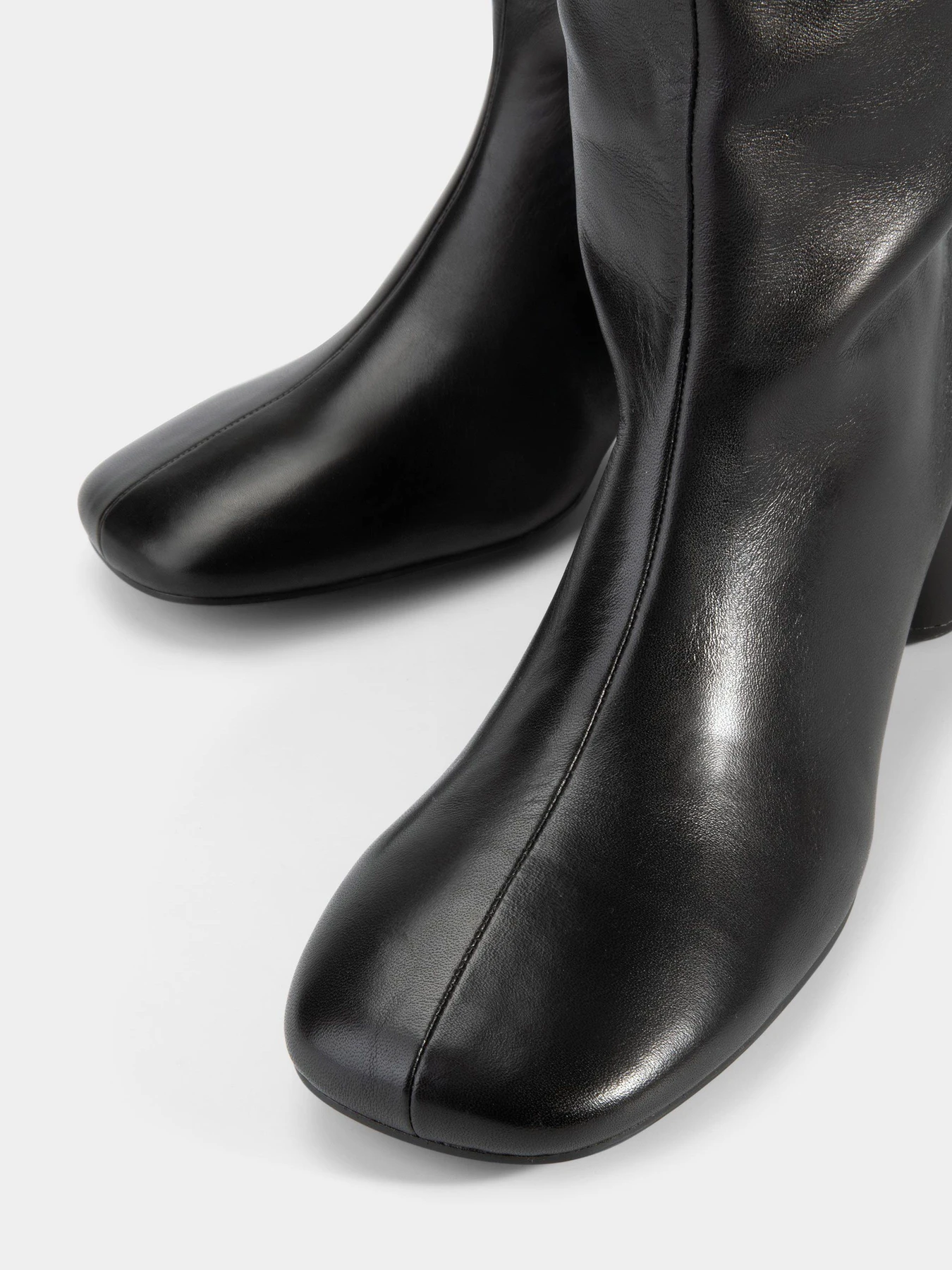 Ботинки и сапоги VAGABOND LIVIA модель 6056-501-20 Ботинки и сапоги VAGABOND LIVIA модель 6056-501-20 Фото