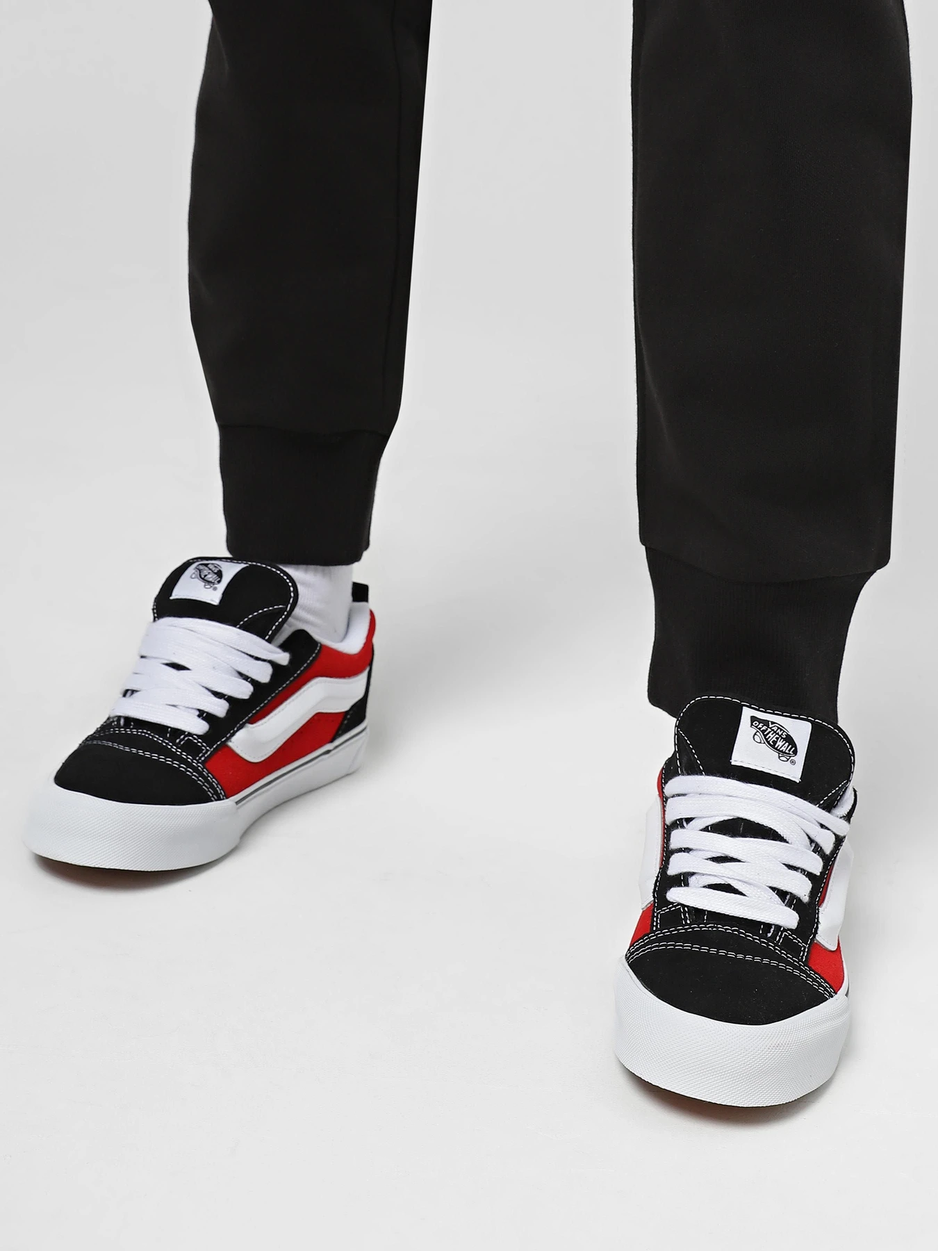 Кеди Vans Knu Skool модель VN0009QC6RT1 Кеди Vans Knu Skool модель VN0009QC6RT1 Фото