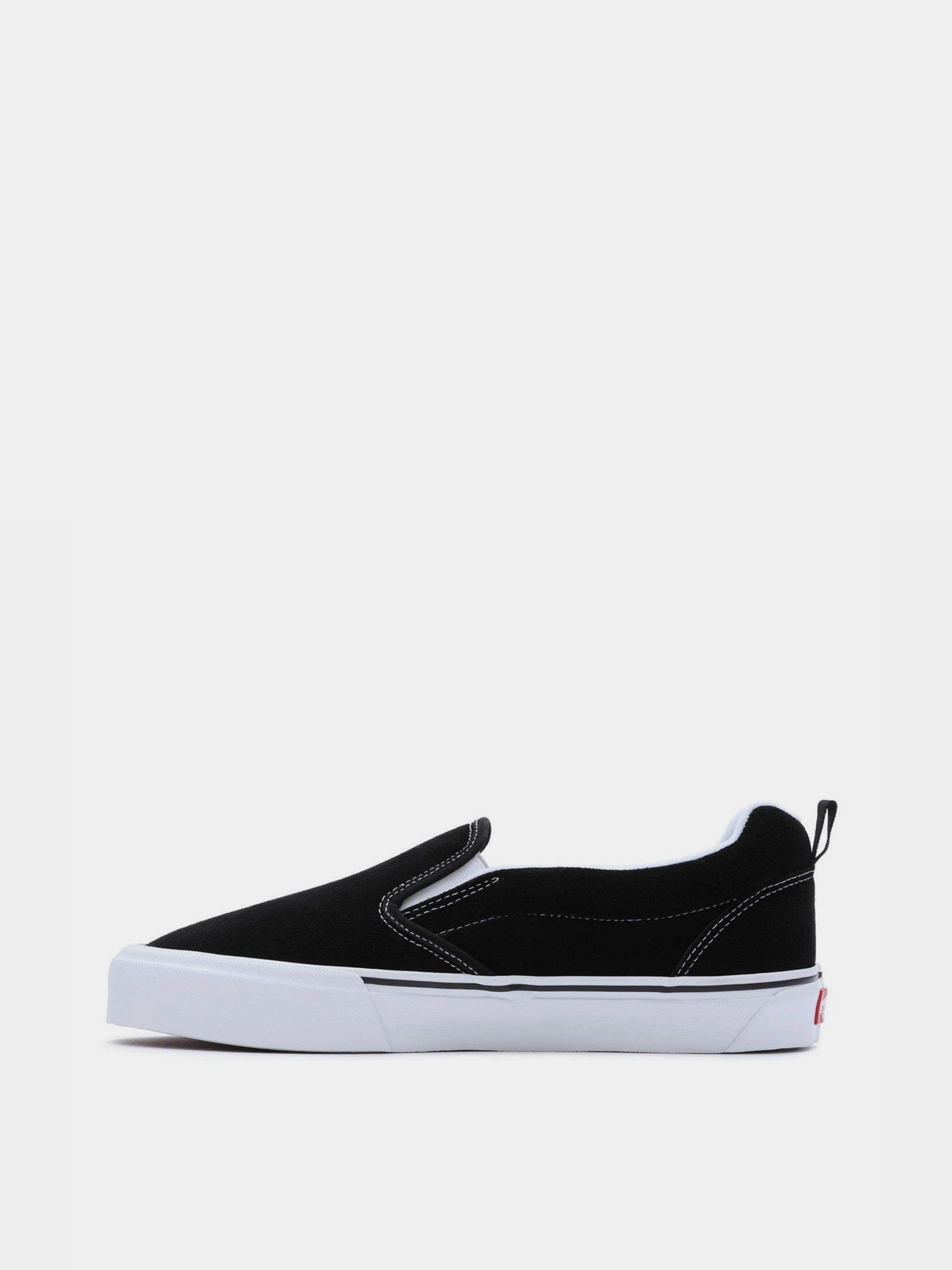 Сліпони та мокасини Vans Classic Slip-On модель VN0009QD6BT1 Сліпони та мокасини Vans Classic Slip-On модель VN0009QD6BT1 Фото