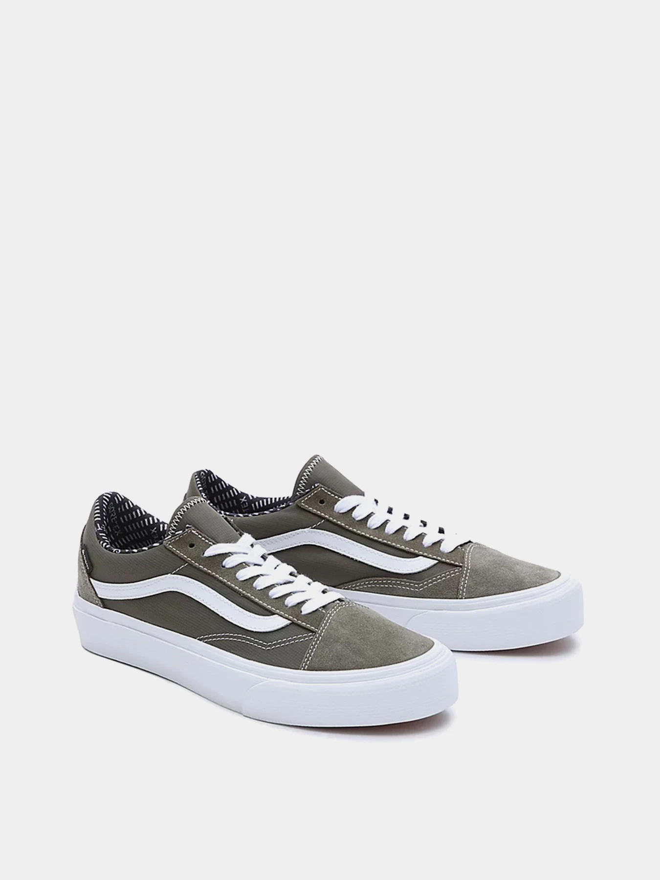 Кеды Vans Gore-Tex Old Skool модель VN0009QGOLV1 Кеды Vans Gore-Tex Old Skool модель VN0009QGOLV1 Фото