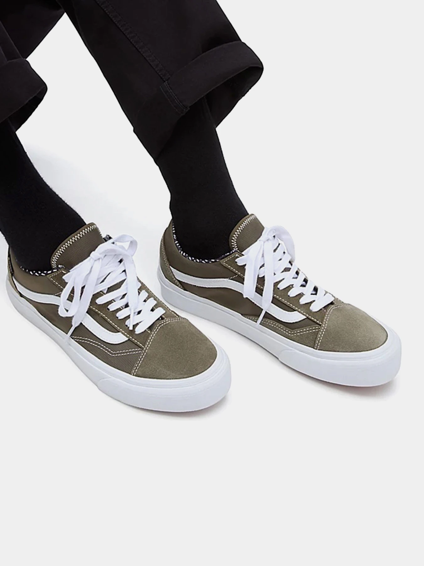 Кеды Vans Gore-Tex Old Skool модель VN0009QGOLV1 Кеды Vans Gore-Tex Old Skool модель VN0009QGOLV1 Фото