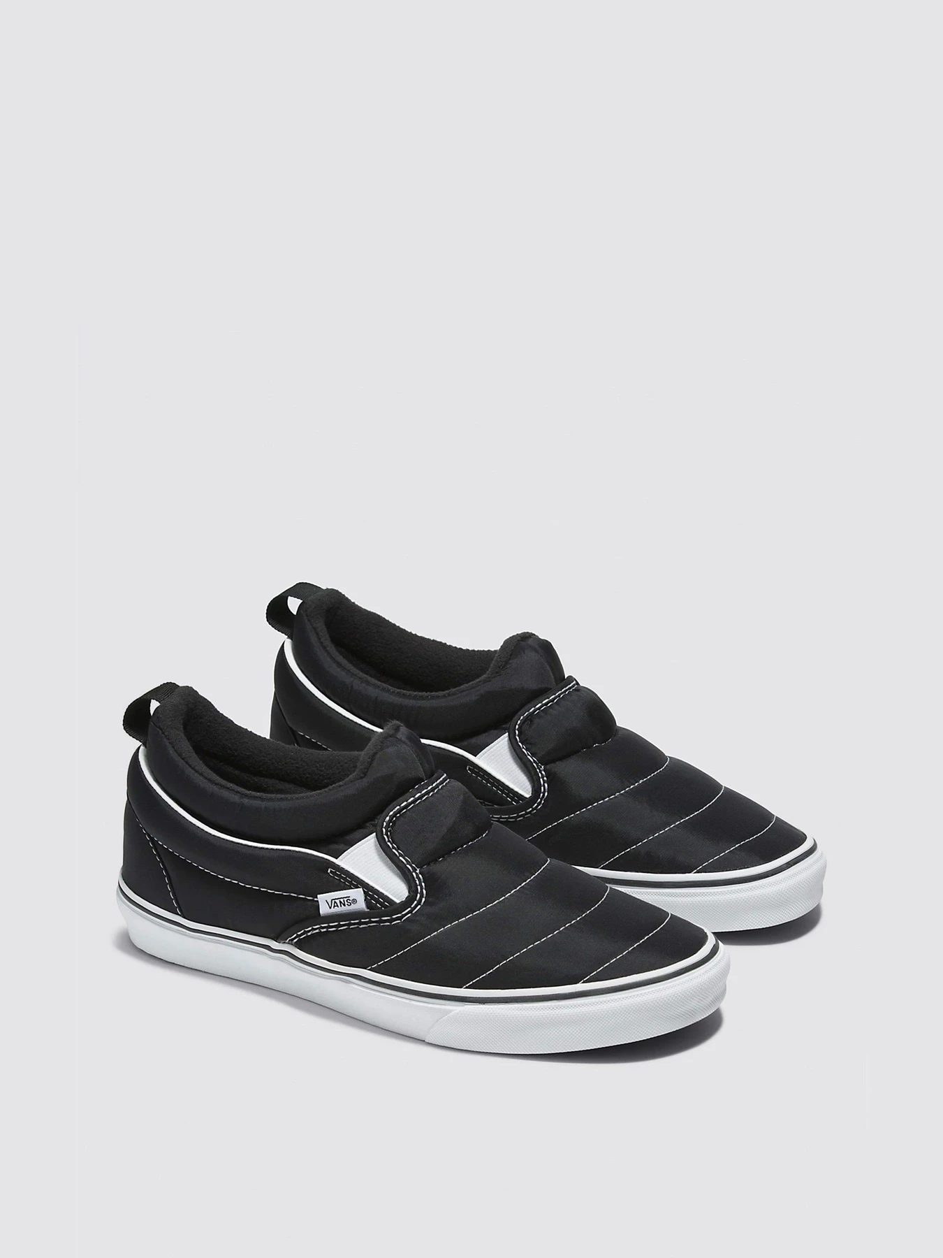 Слипоны и мокасины Vans Slip-On Mid модель VN0009QUBA21 Слипоны и мокасины Vans Slip-On Mid модель VN0009QUBA21 Фото