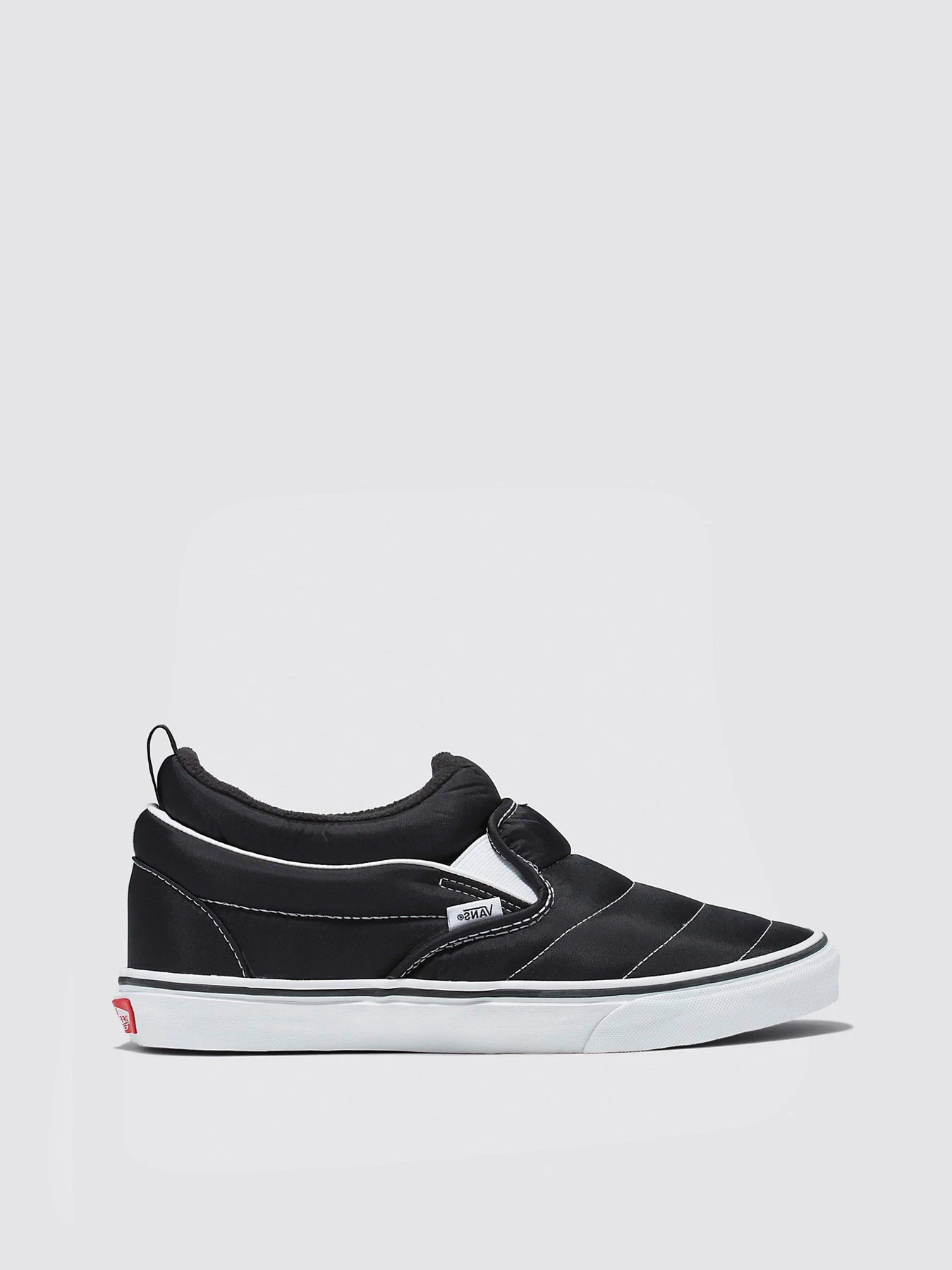 Слипоны и мокасины Vans Slip-On Mid модель VN0009QUBA21 Слипоны и мокасины Vans Slip-On Mid модель VN0009QUBA21 Фото