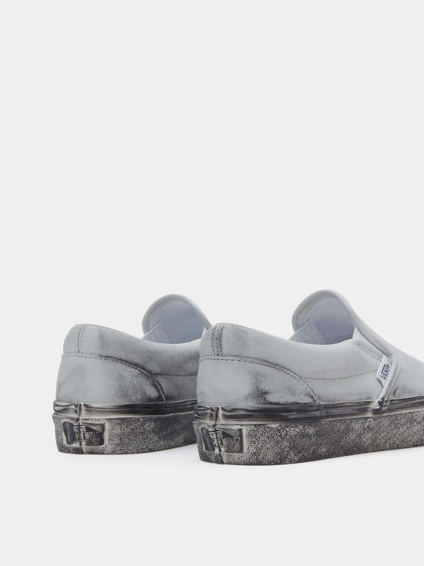 Слипоны и мокасины Vans Classic Slip-On модель VN000BVZYP21 Слипоны и мокасины Vans Classic Slip-On модель VN000BVZYP21 Фото