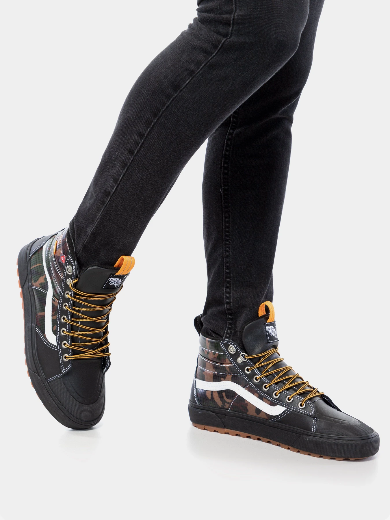 Ботинки и сапоги Vans Sk8-Hi MTE 2.0 DX модель VN0A4P3I2TI1 Ботинки и сапоги Vans Sk8-Hi MTE 2.0 DX модель VN0A4P3I2TI1 Фото