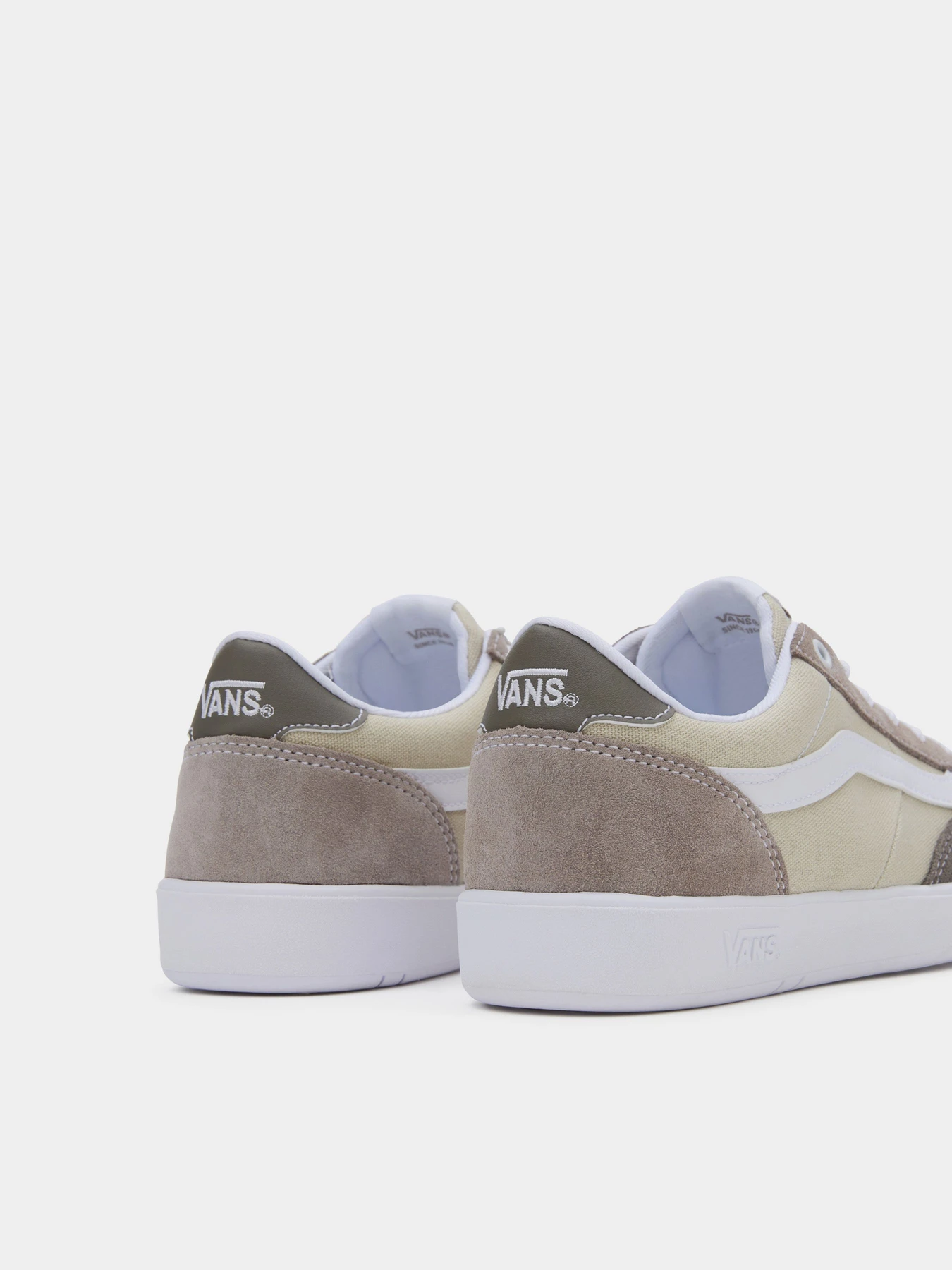 Кеды Vans Cruze Too CC модель VN000CMTBGO1 Кеды Vans Cruze Too CC модель VN000CMTBGO1 Фото