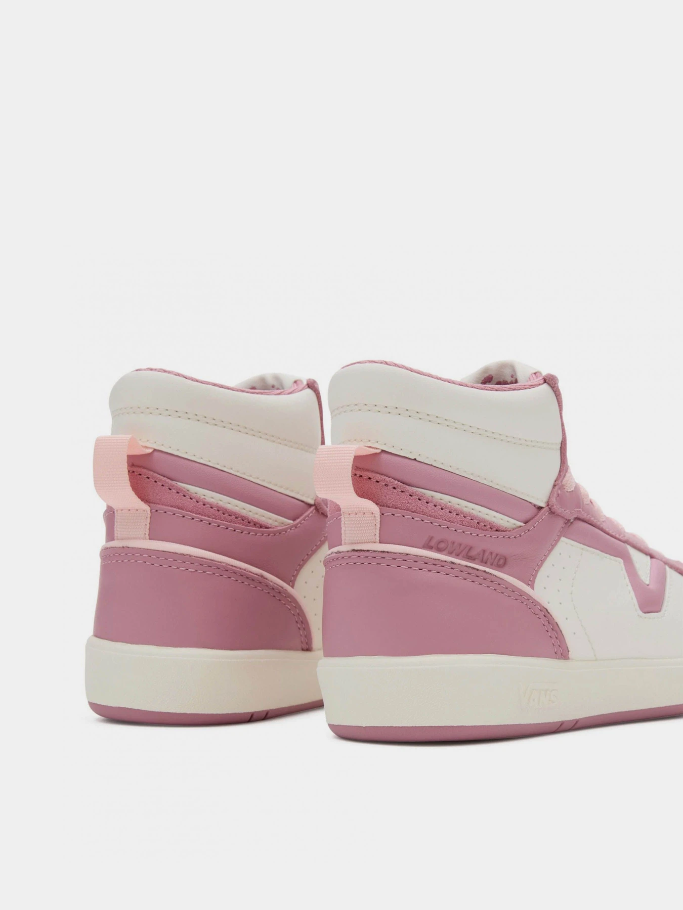 Кеды Vans Lowland Mid CC JMP модель VN000CTKXLI1 Кеды Vans Lowland Mid CC JMP модель VN000CTKXLI1 Фото