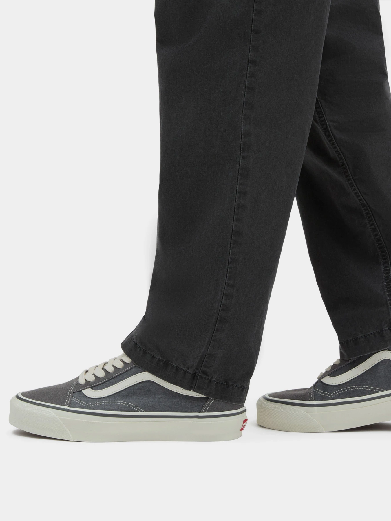 Кеды Vans Old Skool 36 модель VN000CT9PWT1 Кеды Vans Old Skool 36 модель VN000CT9PWT1 Фото