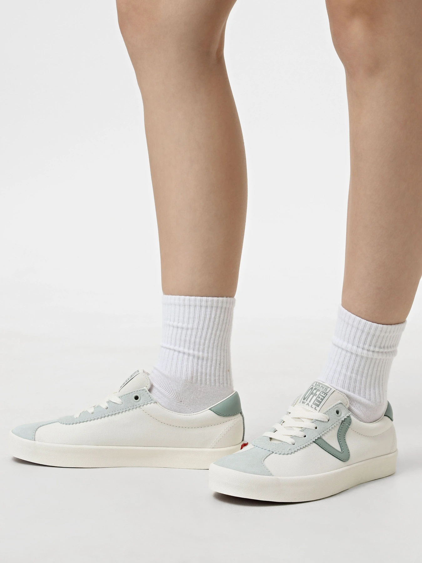 Кеды Vans Sport Low модель VN000CQRGRN1 Кеды Vans Sport Low модель VN000CQRGRN1 Фото
