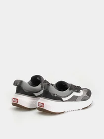 Кросівки Vans UltraRange Neo VR3 модель VN000BCERP91 Фото