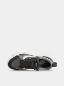 Кросівки Vans UltraRange Neo VR3 модель VN000BCERP91 Фото