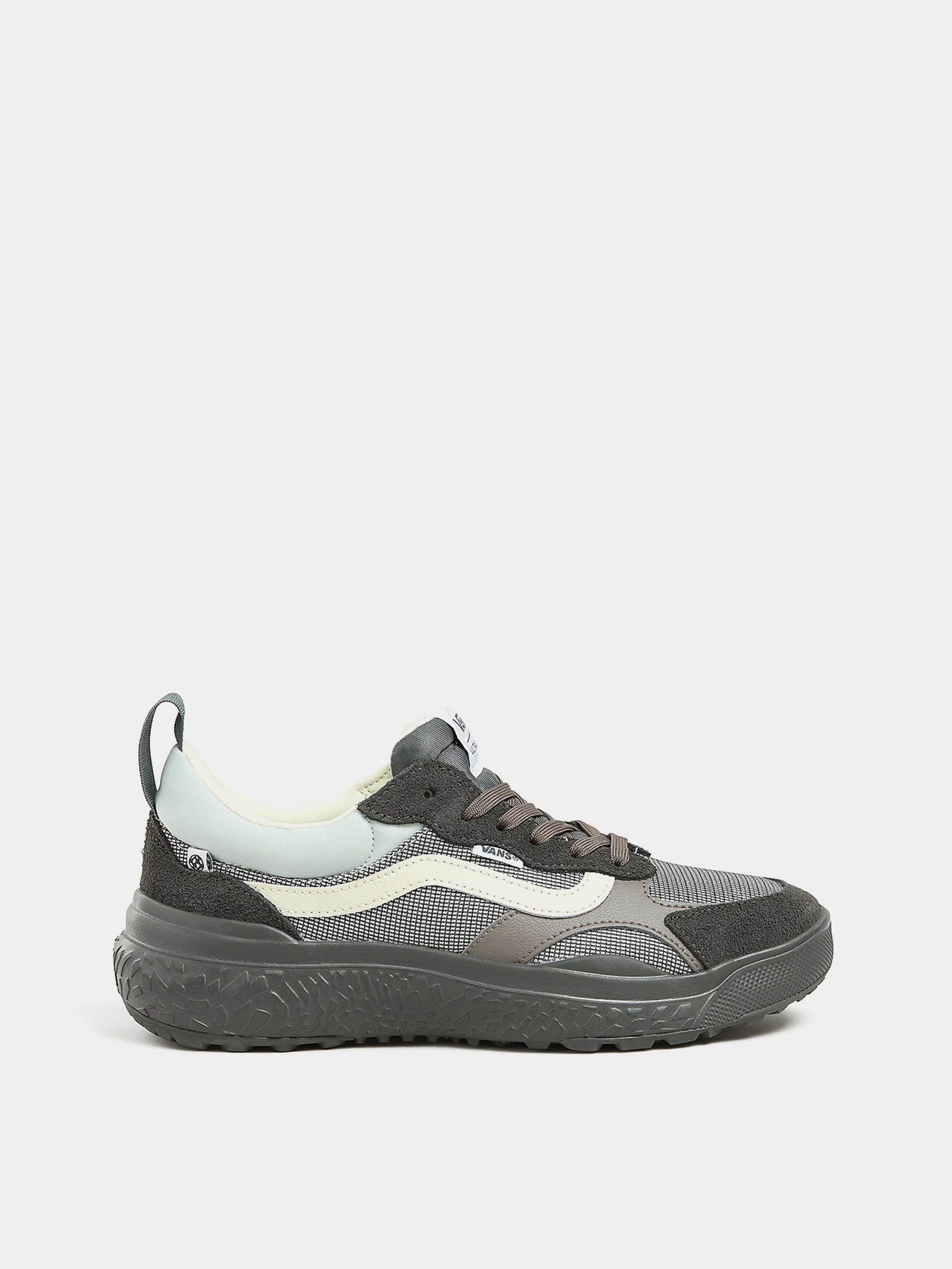 Кроссовки Vans UltraRange Neo VR3 модель VN000BCEBHG1 Кроссовки Vans UltraRange Neo VR3 модель VN000BCEBHG1 Фото