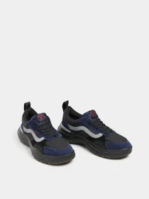Кроссовки Vans UltraRange Neo VR3 модель VN000BCEYA61 Фото