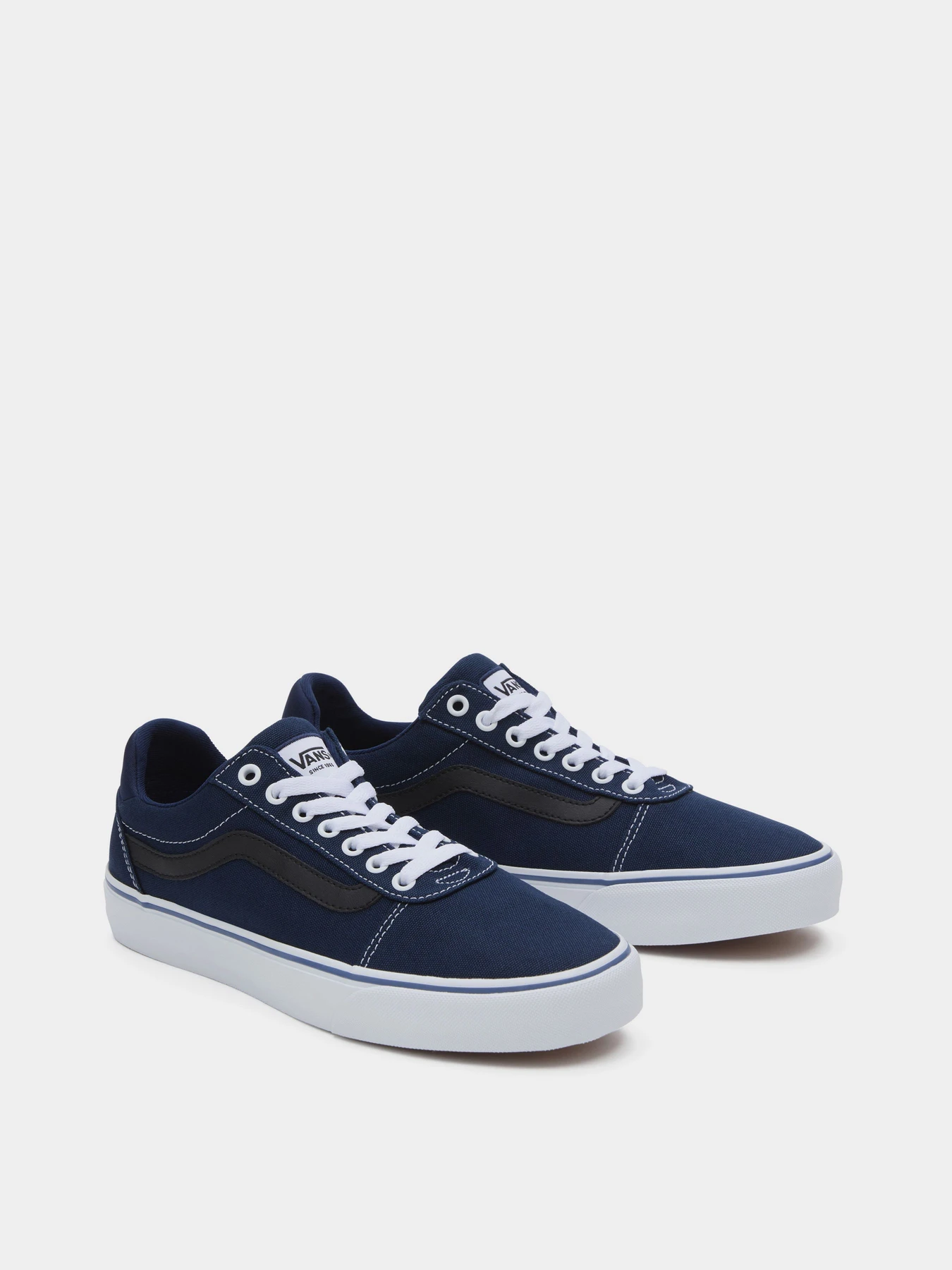 Кеды Vans Ward Deluxe модель VN000C4U5S21 Кеды Vans Ward Deluxe модель VN000C4U5S21 Фото
