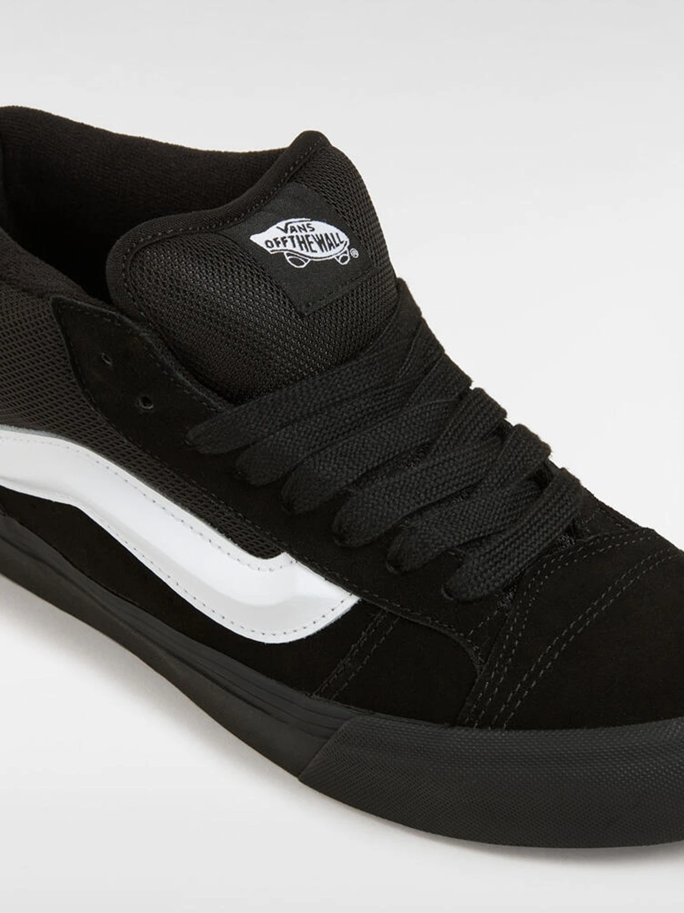 Кеды Vans модель VN000CQ9B8C1 Кеды Vans модель VN000CQ9B8C1 Фото