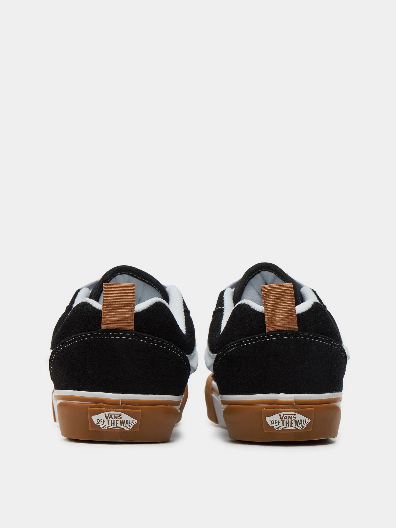 Кеды Vans Knu Skool модель VN0009QCCJI1 Кеды Vans Knu Skool модель VN0009QCCJI1 Фото