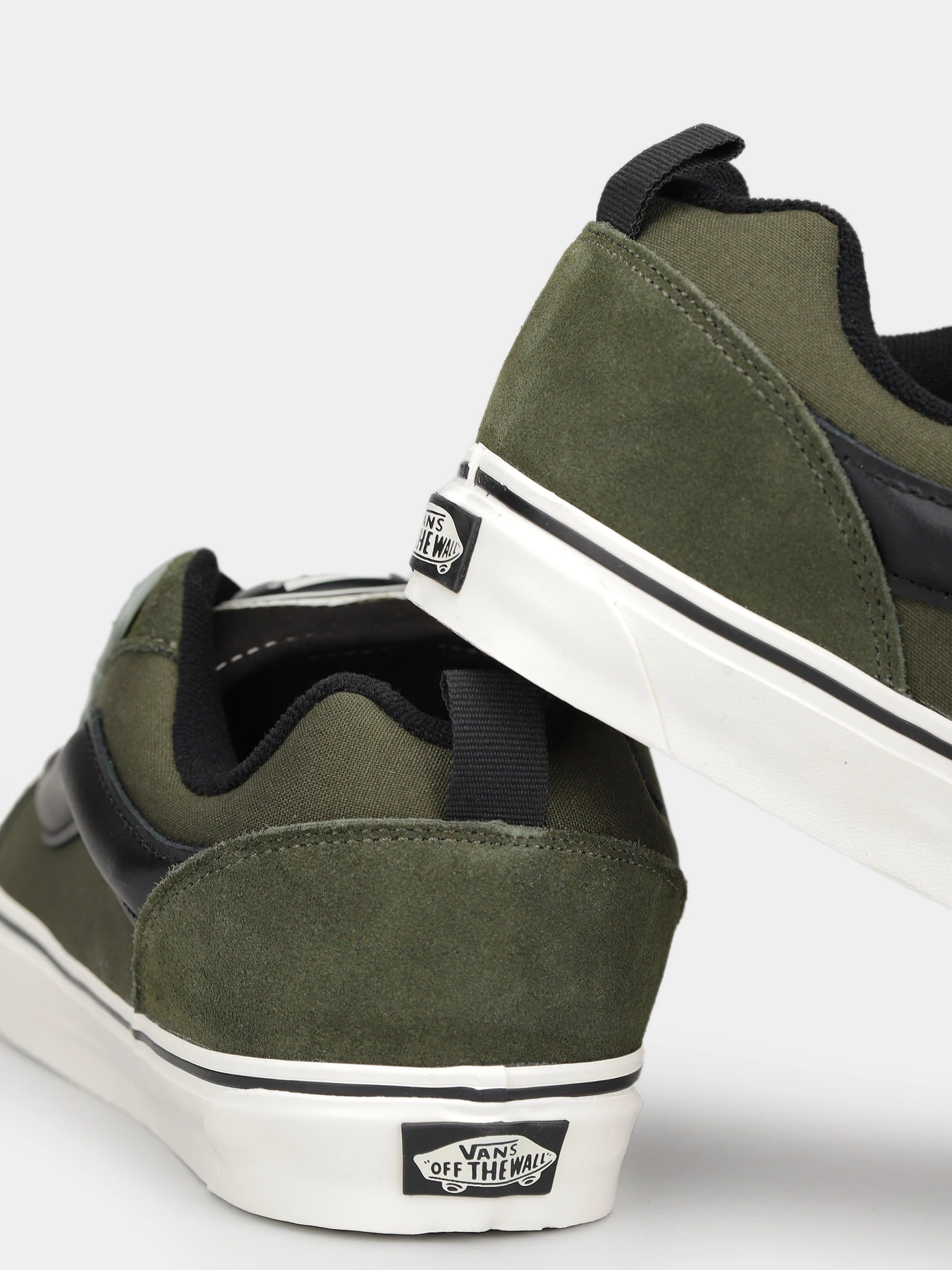 Кеди Vans Knu Skool модель VN000CZU50K1 Кеди Vans Knu Skool модель VN000CZU50K1 Фото