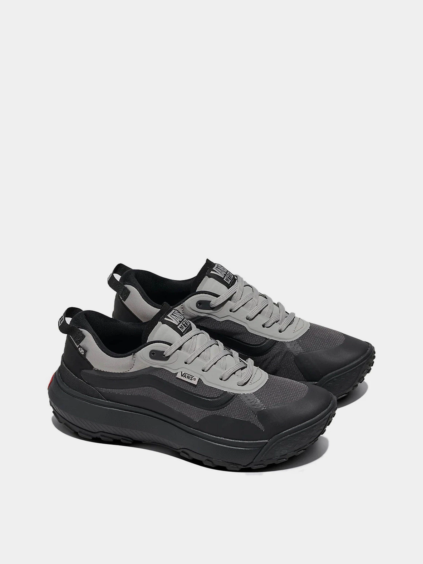 Кроссовки Vans модель VN000CVU85T1 Кроссовки Vans модель VN000CVU85T1 Фото