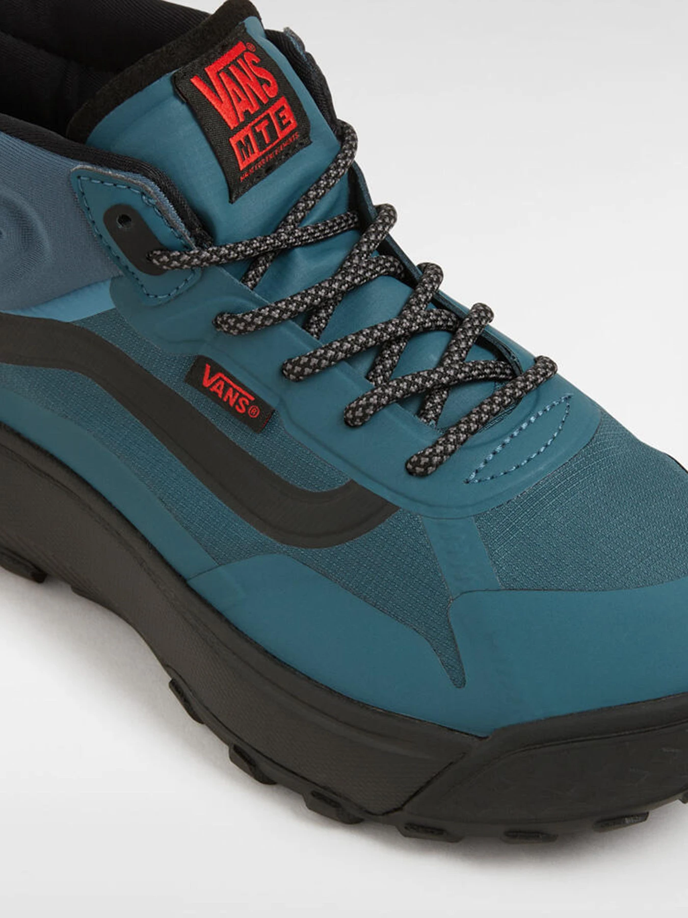 Ботинки и сапоги Vans модель VN000CVVBLU1 Ботинки и сапоги Vans модель VN000CVVBLU1 Фото