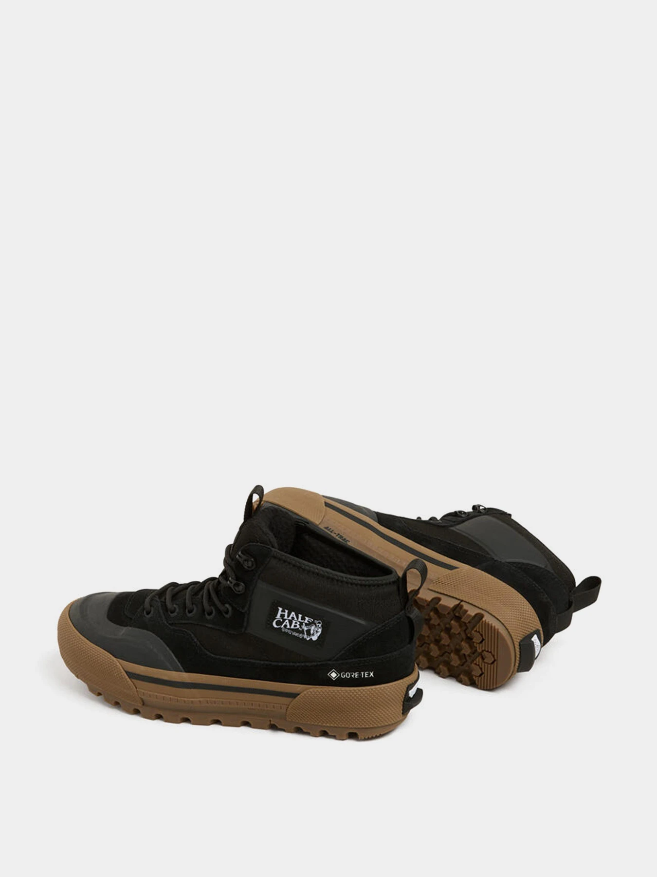 Кеды Vans MTE Half Cab Gore-Tex модель VN000CVMB9M1 Кеды Vans MTE Half Cab Gore-Tex модель VN000CVMB9M1 Фото