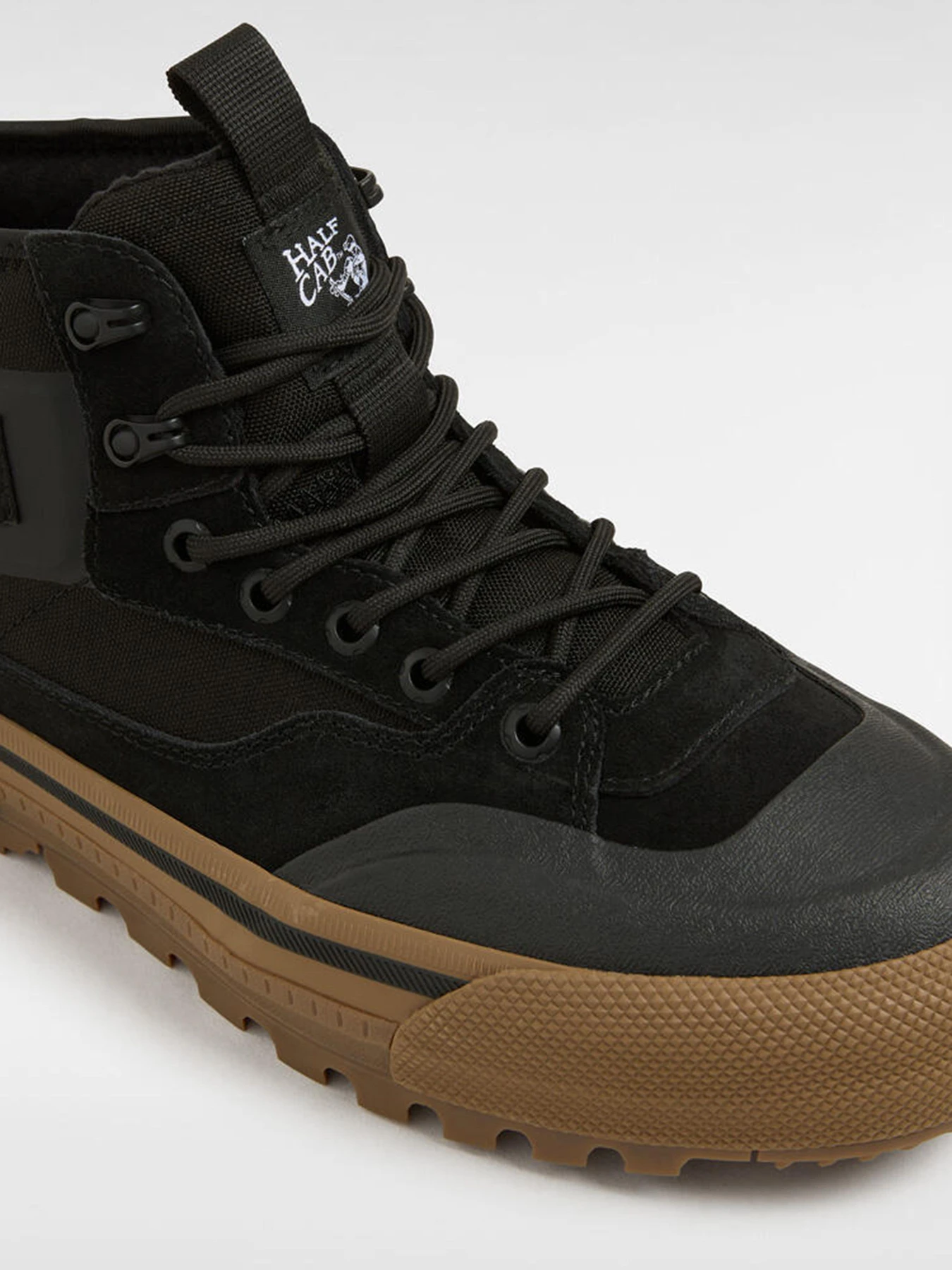 Кеды Vans MTE Half Cab Gore-Tex модель VN000CVMB9M1 Кеды Vans MTE Half Cab Gore-Tex модель VN000CVMB9M1 Фото