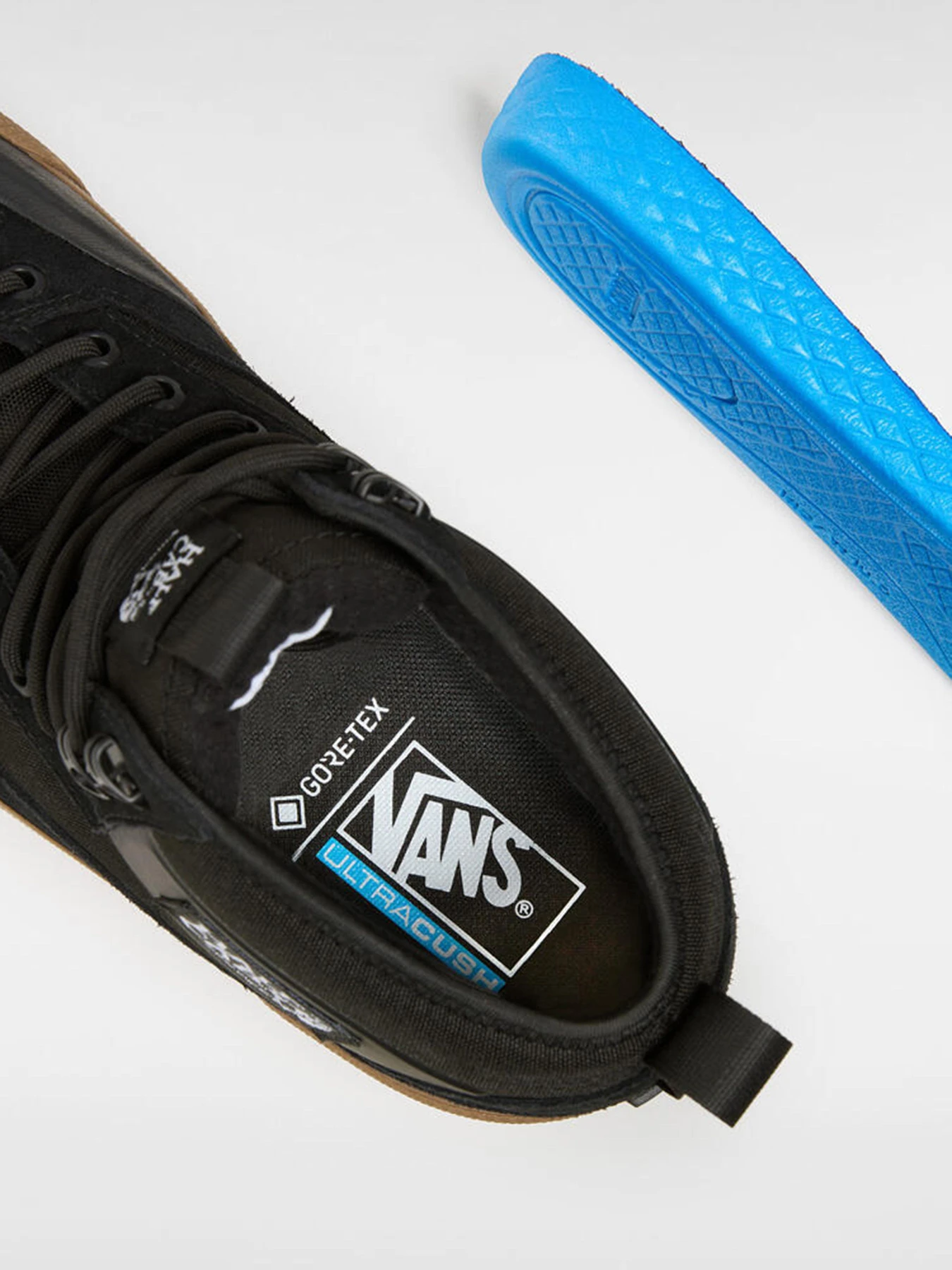 Кеды Vans MTE Half Cab Gore-Tex модель VN000CVMB9M1 Кеды Vans MTE Half Cab Gore-Tex модель VN000CVMB9M1 Фото
