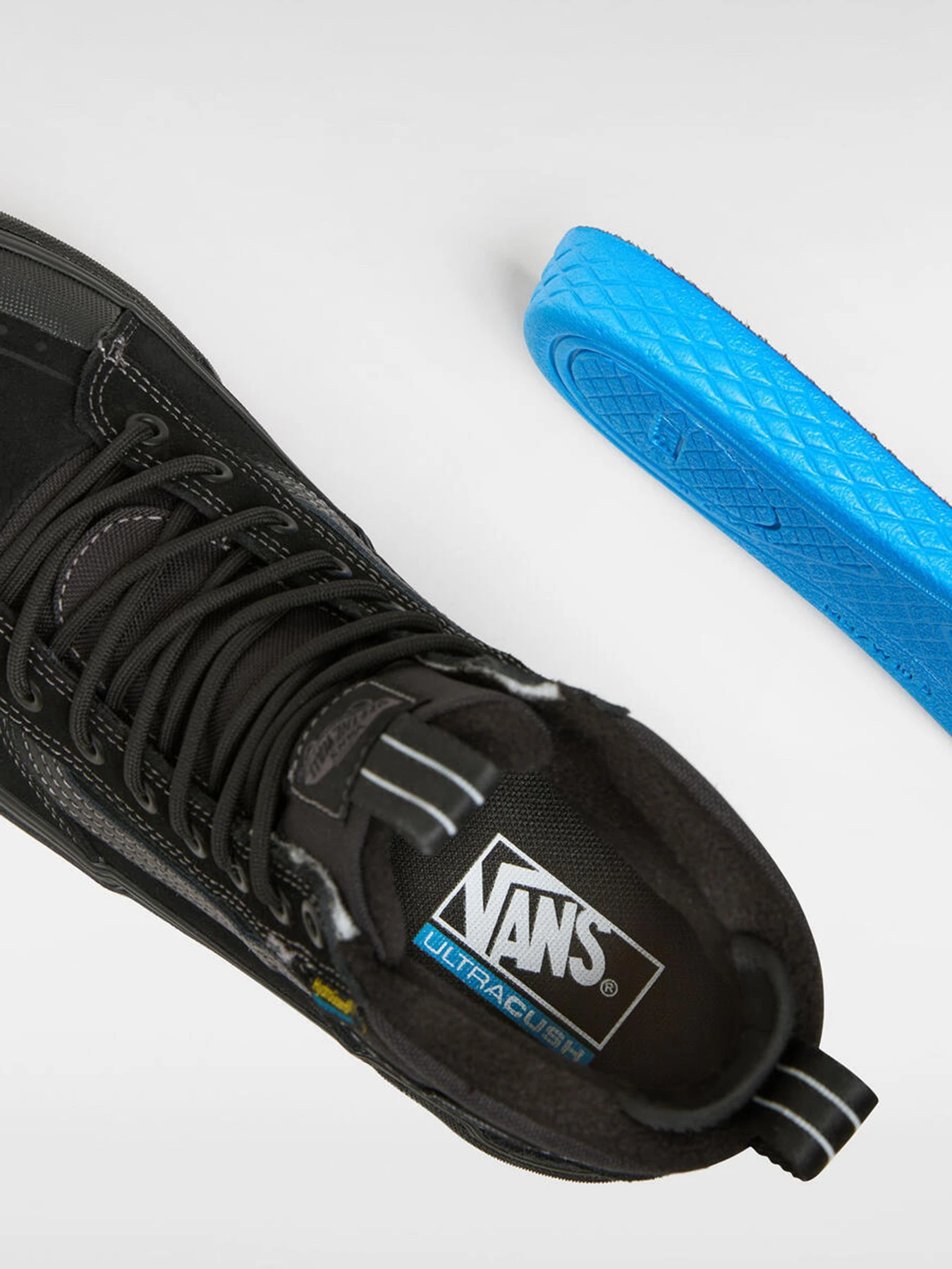 Кеды Vans MTE Sk8-Hi Waterproof модель VN000CVTBKA1 Кеды Vans MTE Sk8-Hi Waterproof модель VN000CVTBKA1 Фото