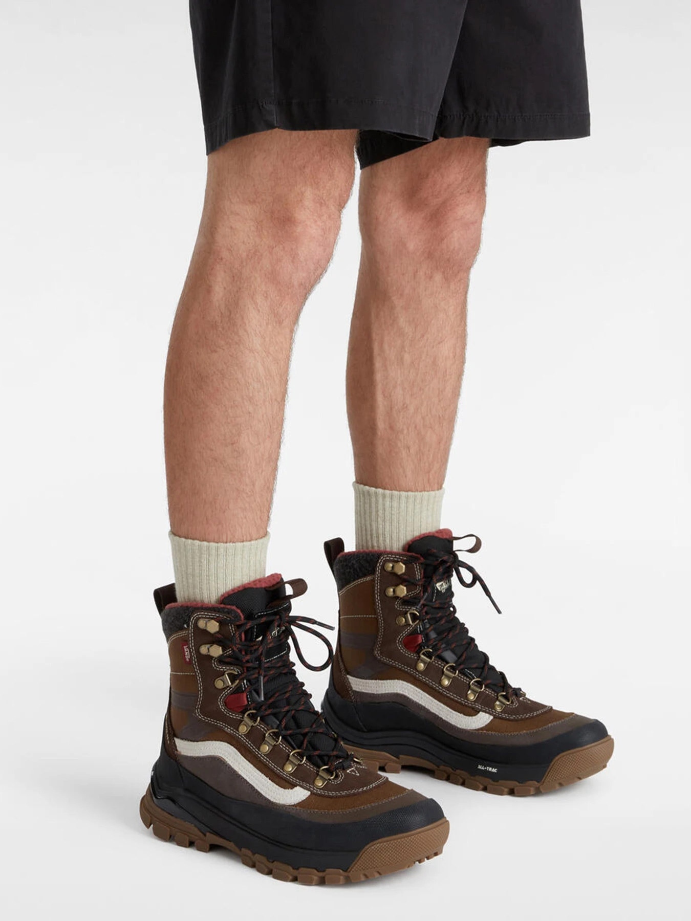 Ботинки и сапоги Vans MTE Snow-Kicker Gore-Tex модель VN000D28B7G1 Ботинки и сапоги Vans MTE Snow-Kicker Gore-Tex модель VN000D28B7G1 Фото