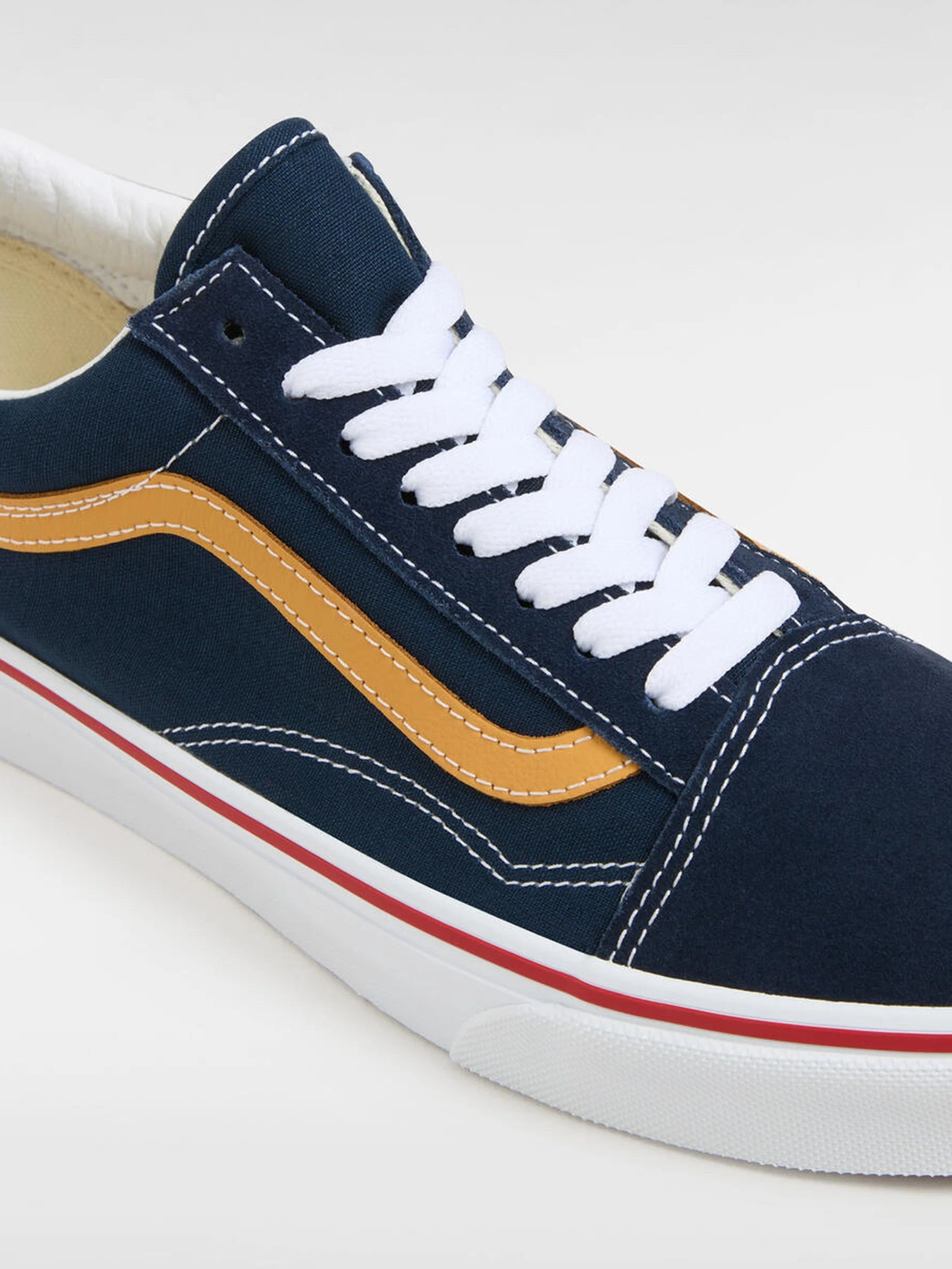 Кеди Vans Old Skool модель VN000CT8YY01 Кеди Vans Old Skool модель VN000CT8YY01 Фото