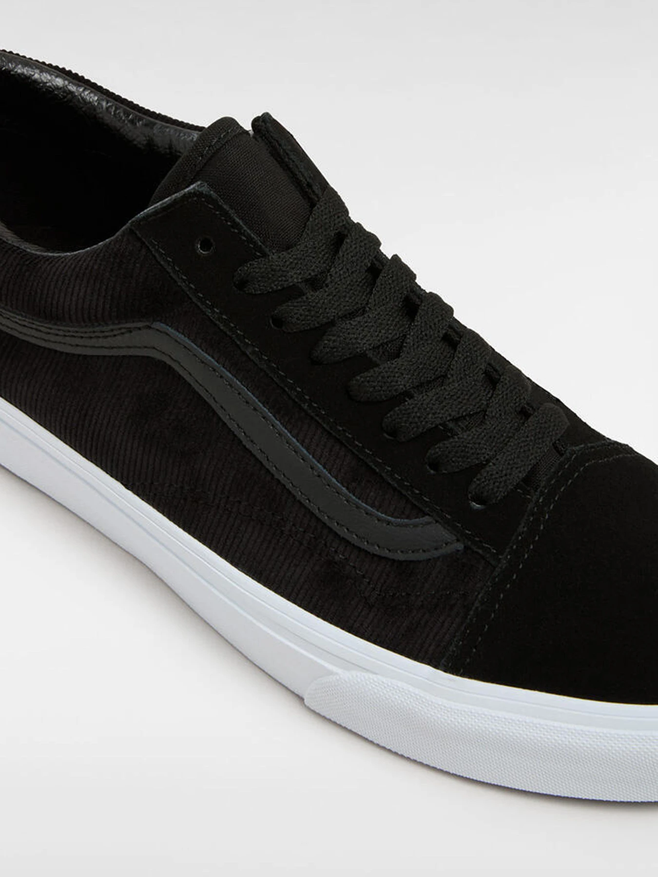 Кеды Vans модель VN000CR5BM81 Кеды Vans модель VN000CR5BM81 Фото