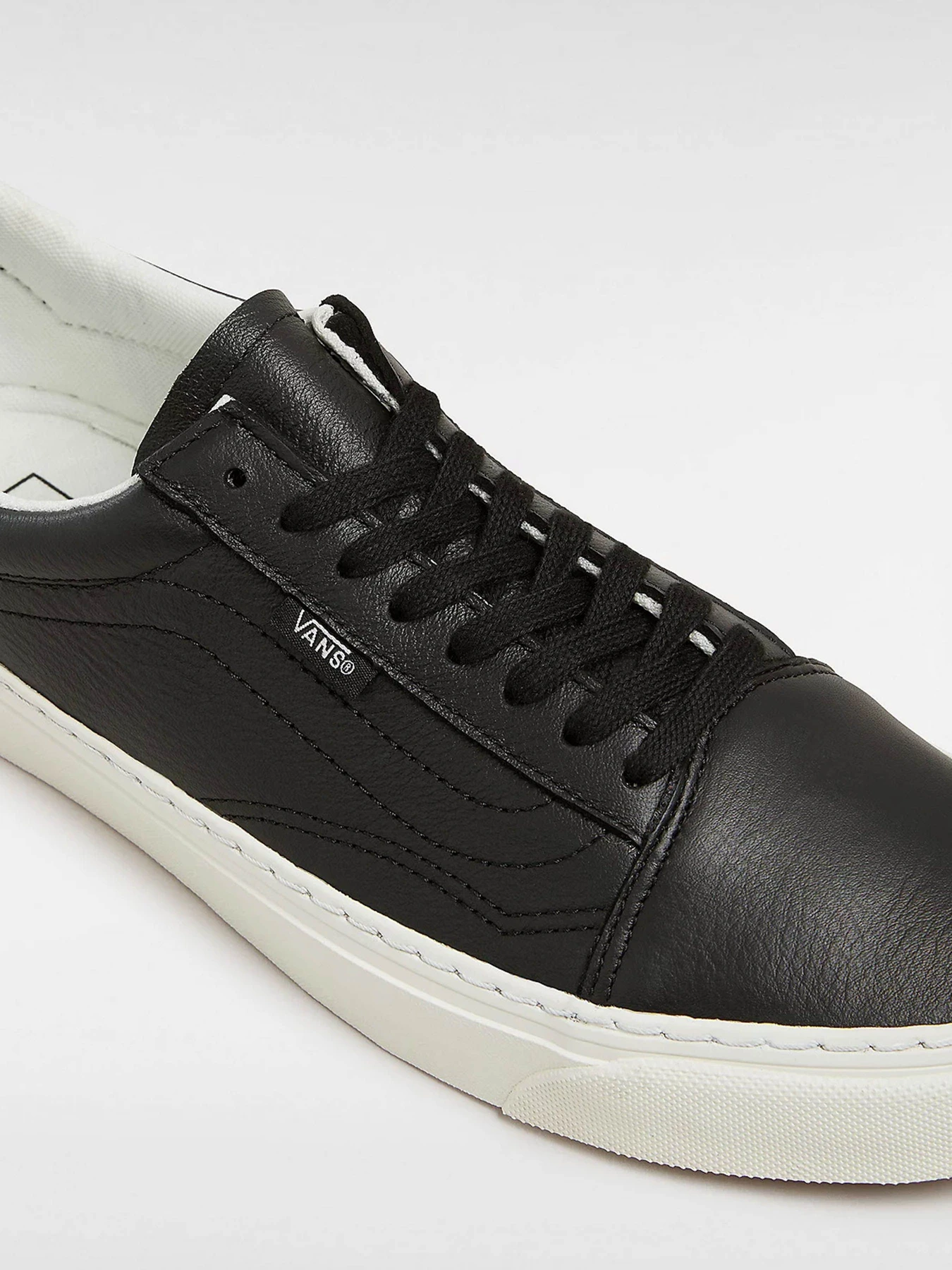 Кеди Vans Old Skool Lux модель VN000CZMBLK1 Кеди Vans Old Skool Lux модель VN000CZMBLK1 Фото